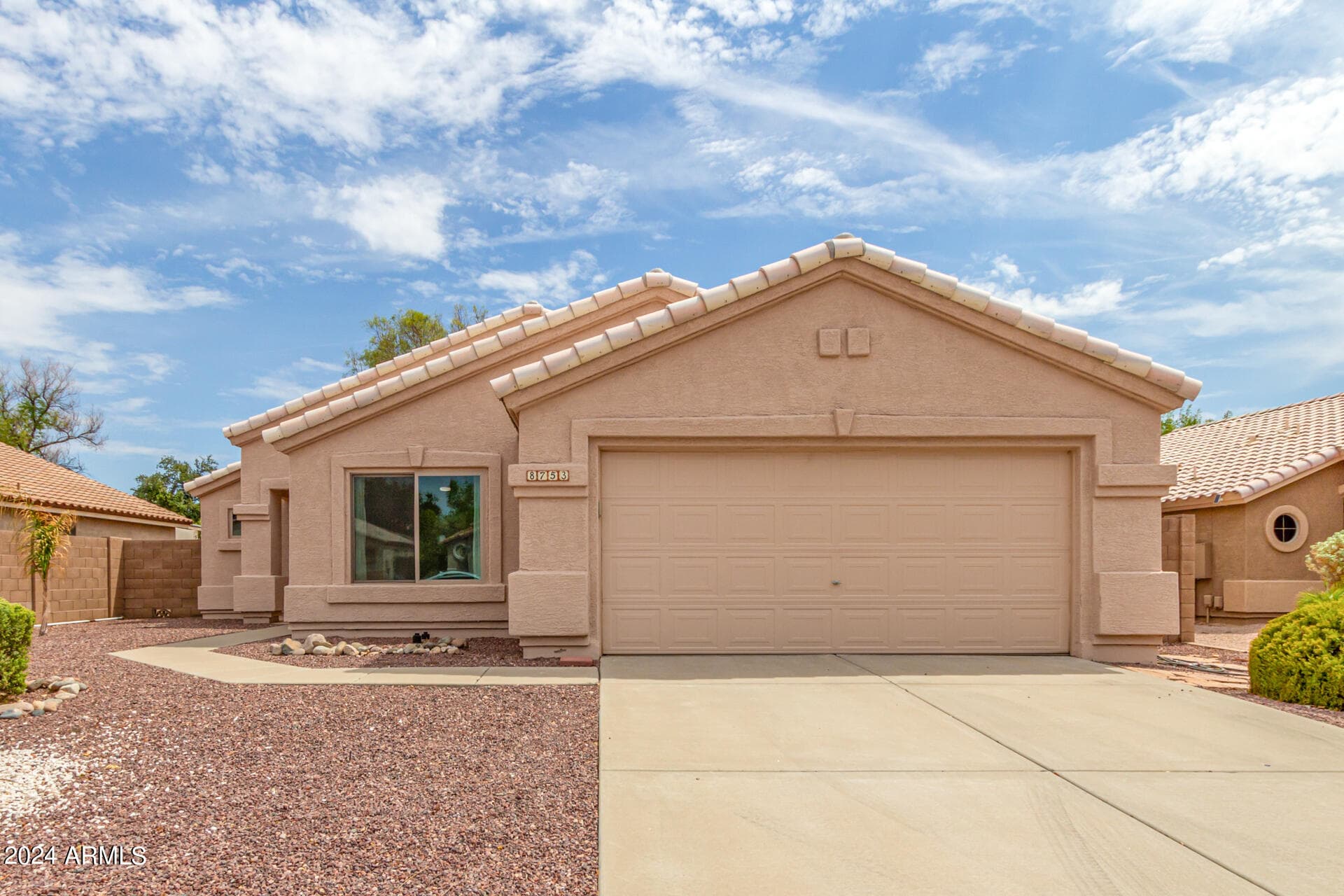 8753 W Salter Dr — photo 2