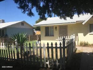 1402 E Dana Ave — photo 1