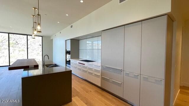 4849 N Camelback Ridge Rd B201 — photo 31