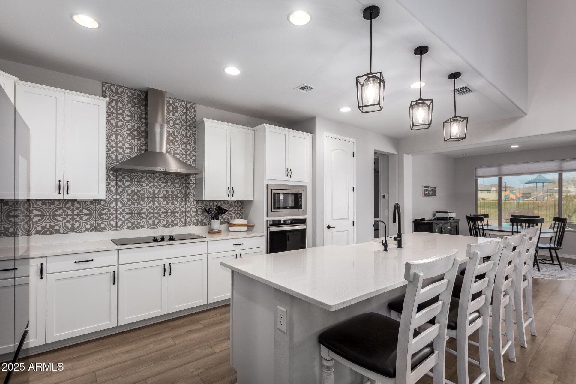 24578 W Concorda Dr — photo 2