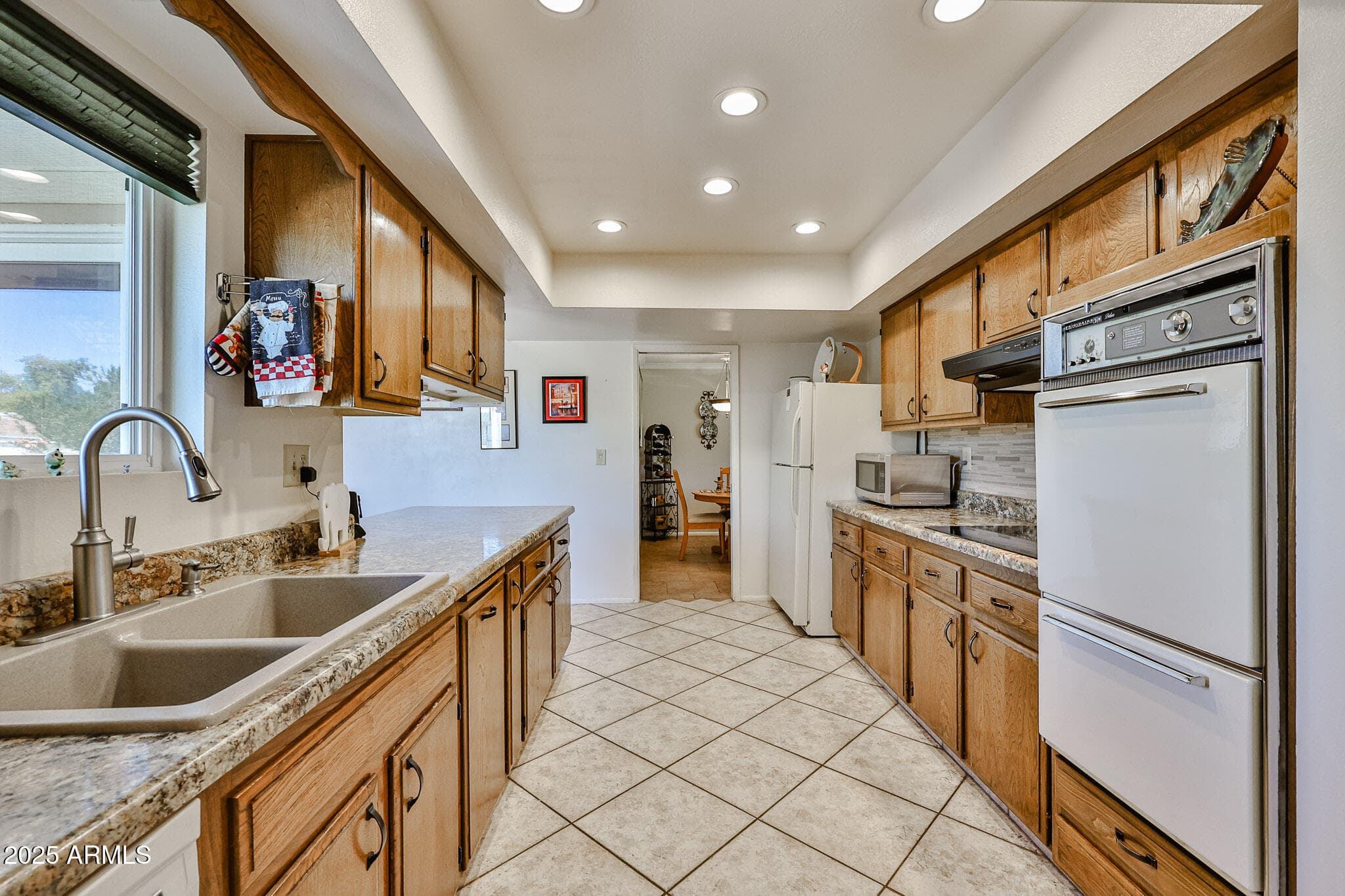 13410 N Cedar Dr — photo 2