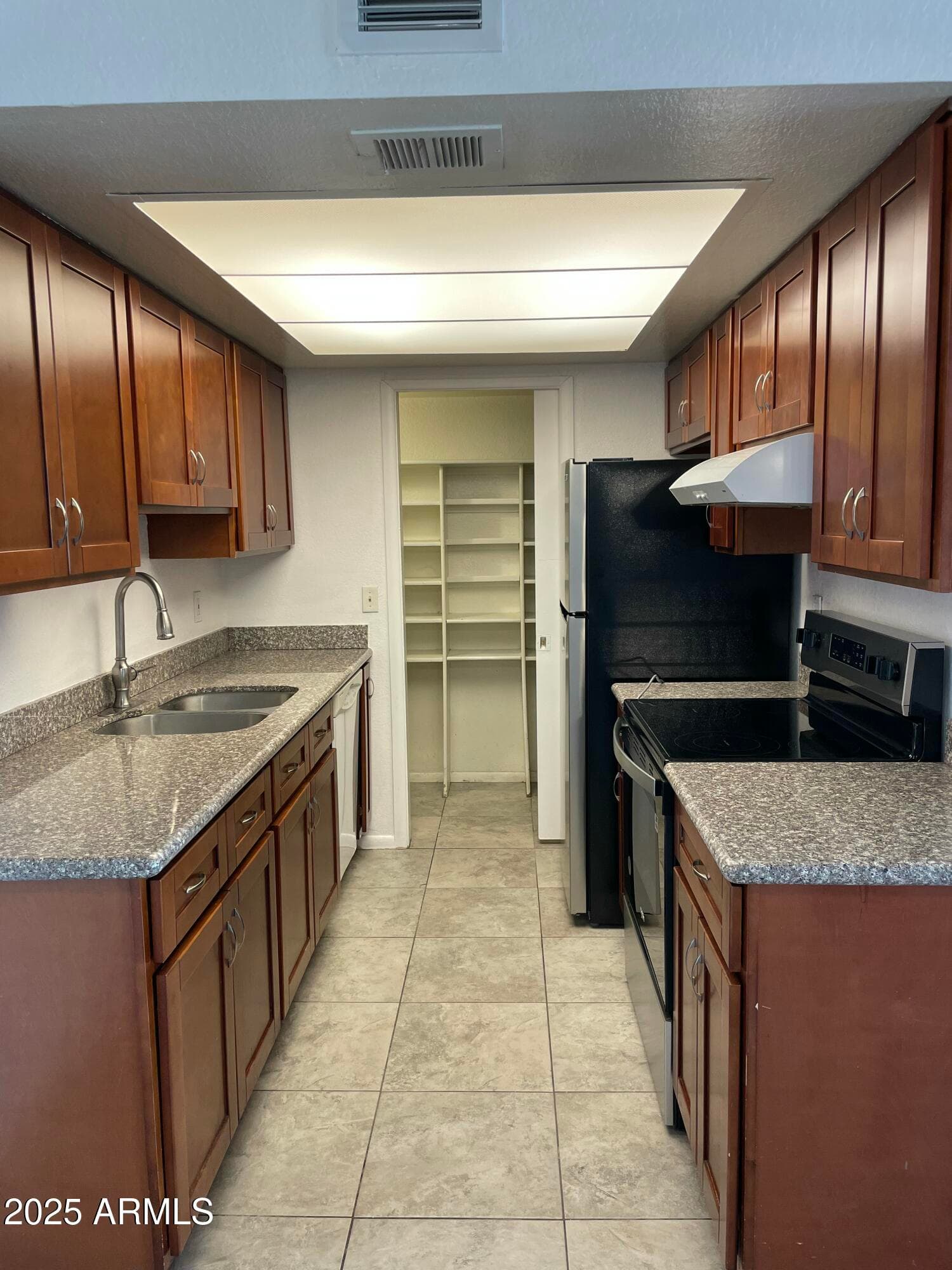 16635 N CAVE CREEK RD - Photo 5