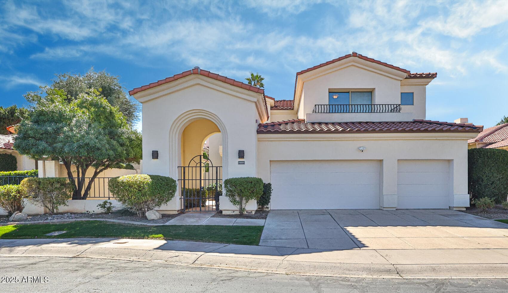 7667 E Krall St — photo 1