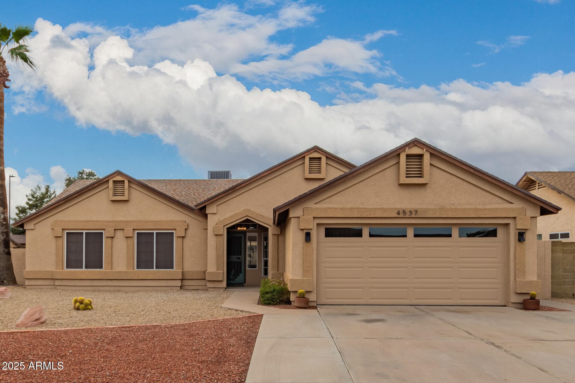 4537 E Towne Ln — photo 2