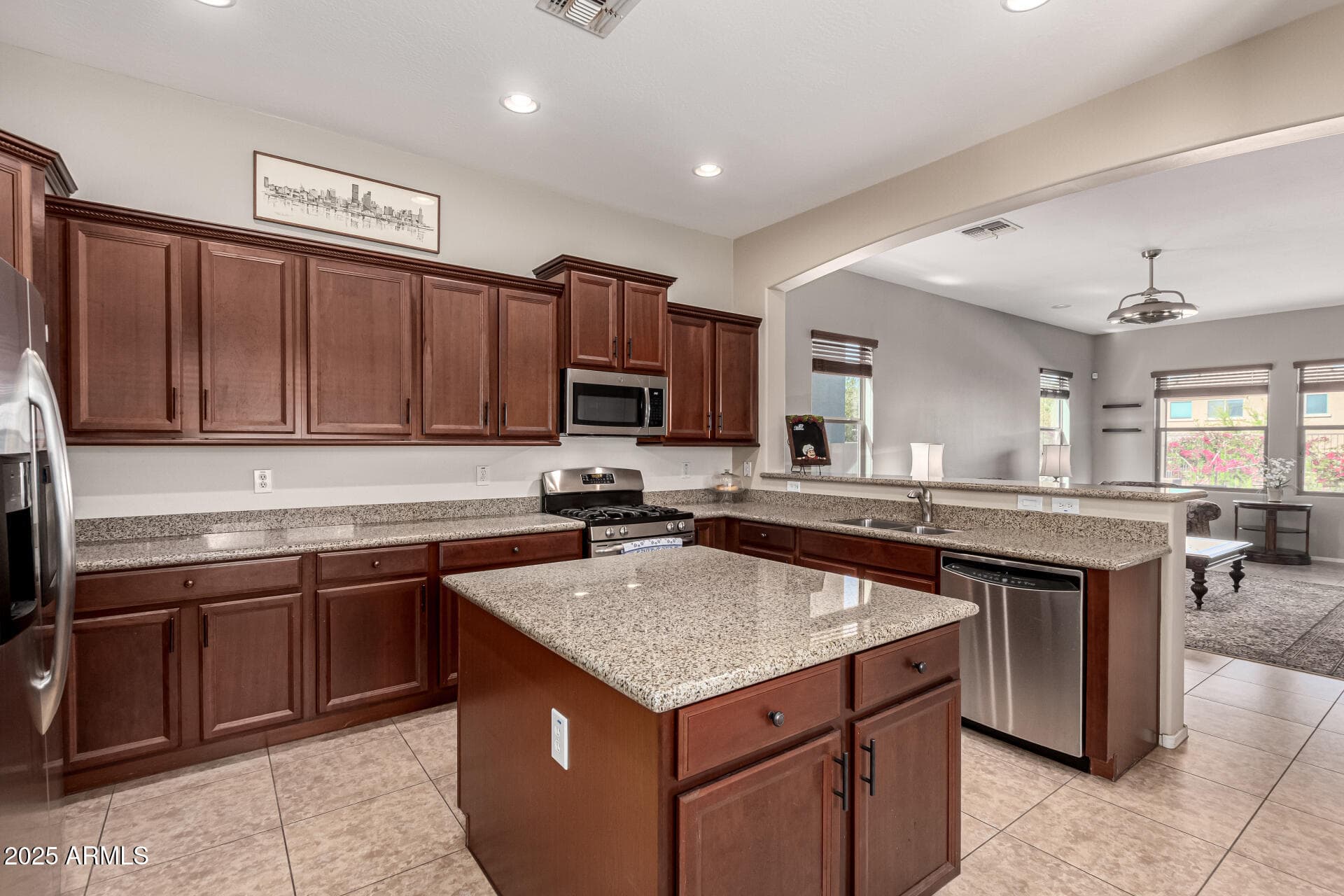3914 E Constance Way — photo 1