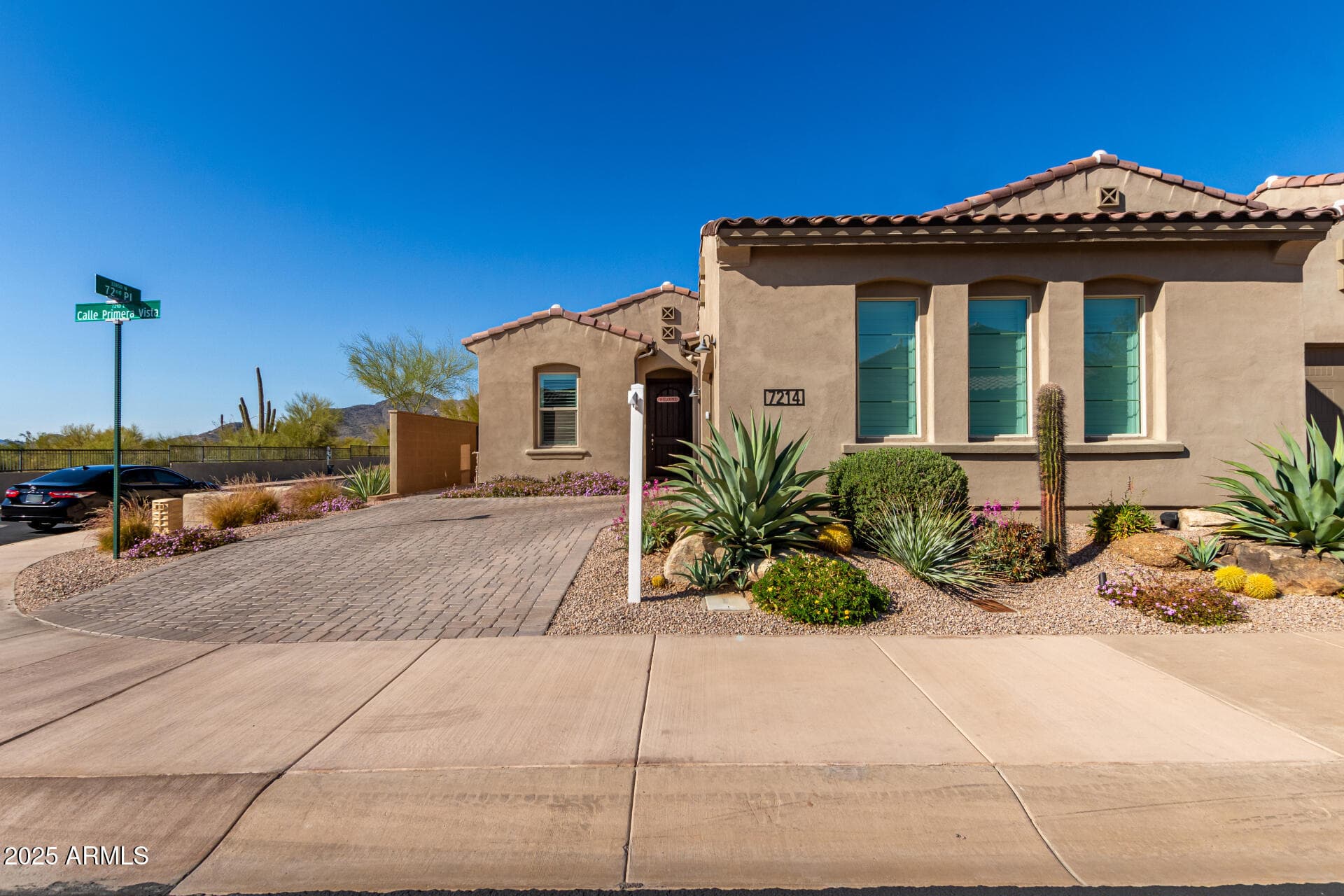 7214 E Calle Primera Vista — photo 1