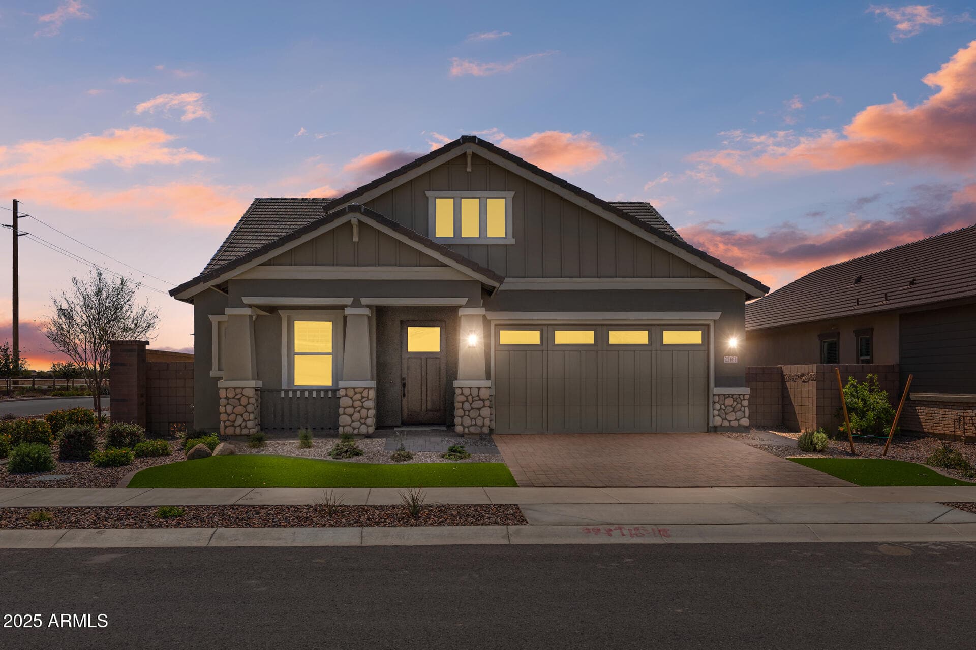 23161 E Mockingbird Dr — photo 1