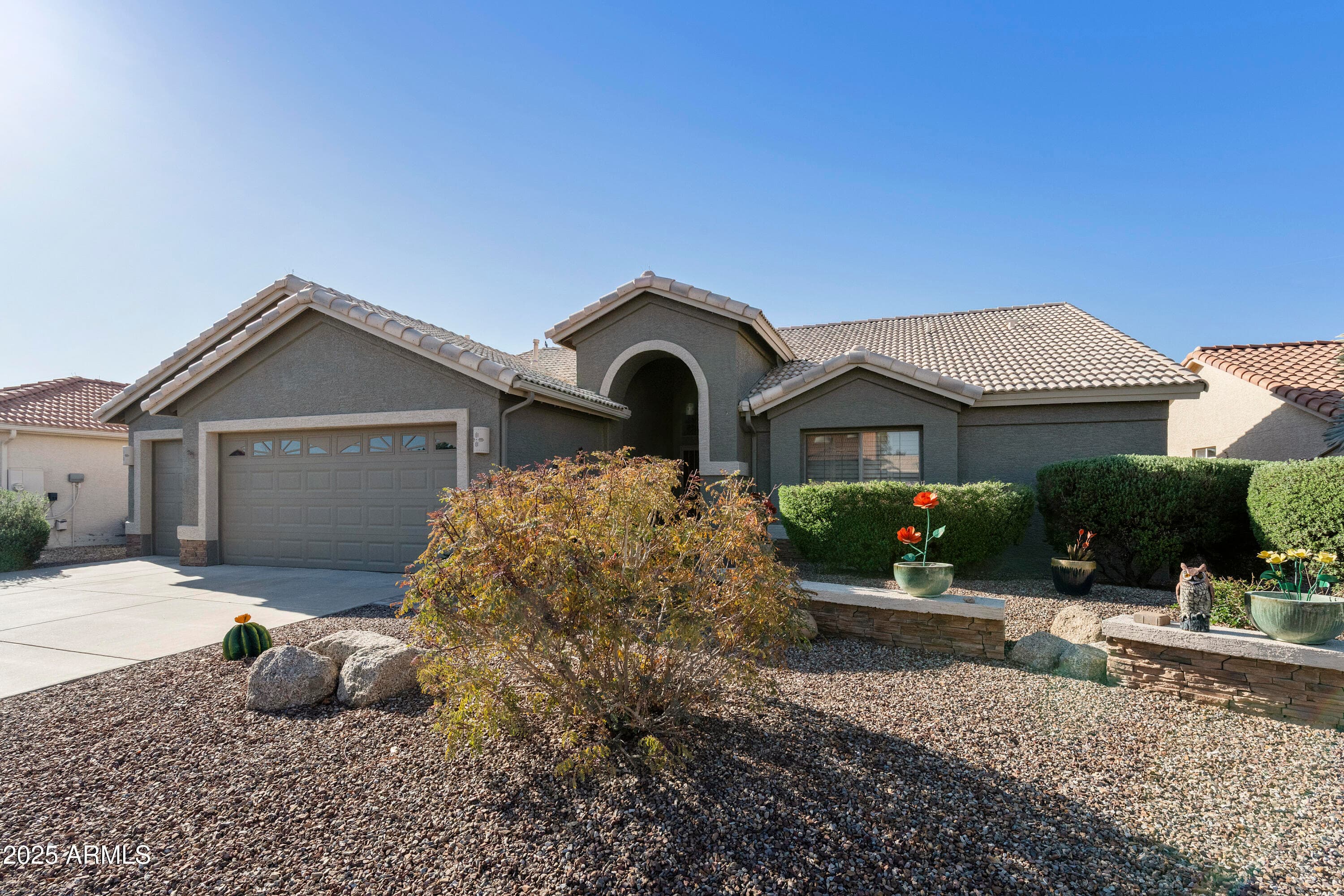 9117 E Diamond Dr — photo 1