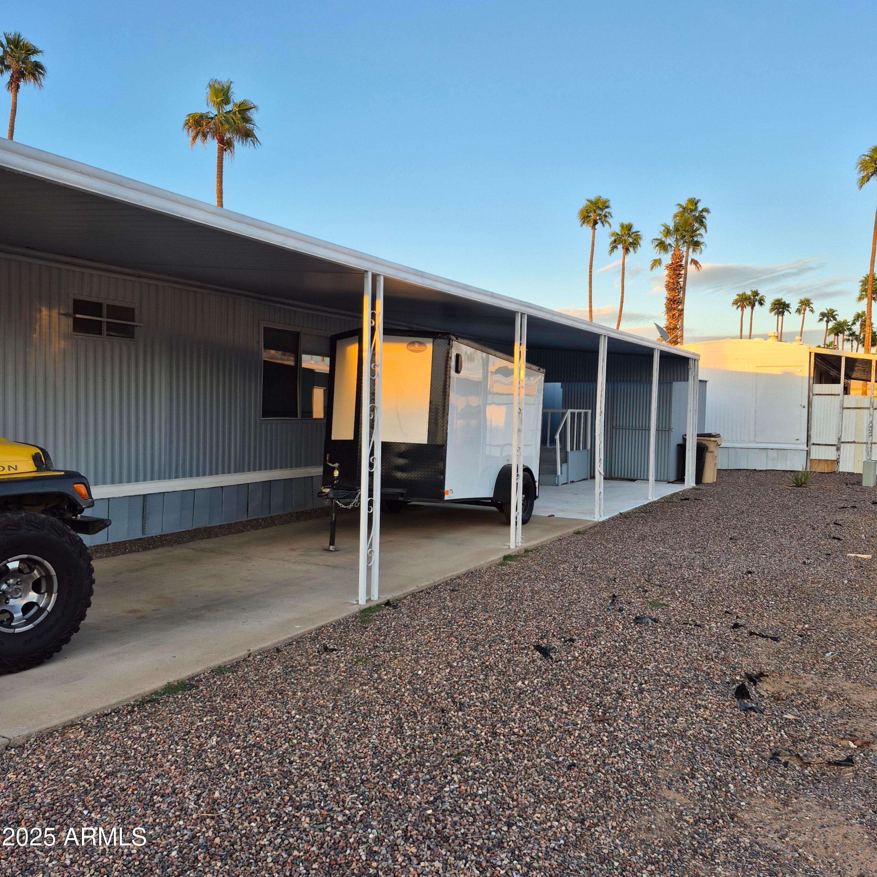 7300 N 51ST AVE - Photo 3