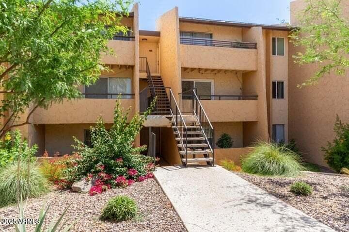 8055 E THOMAS RD - Photo 2