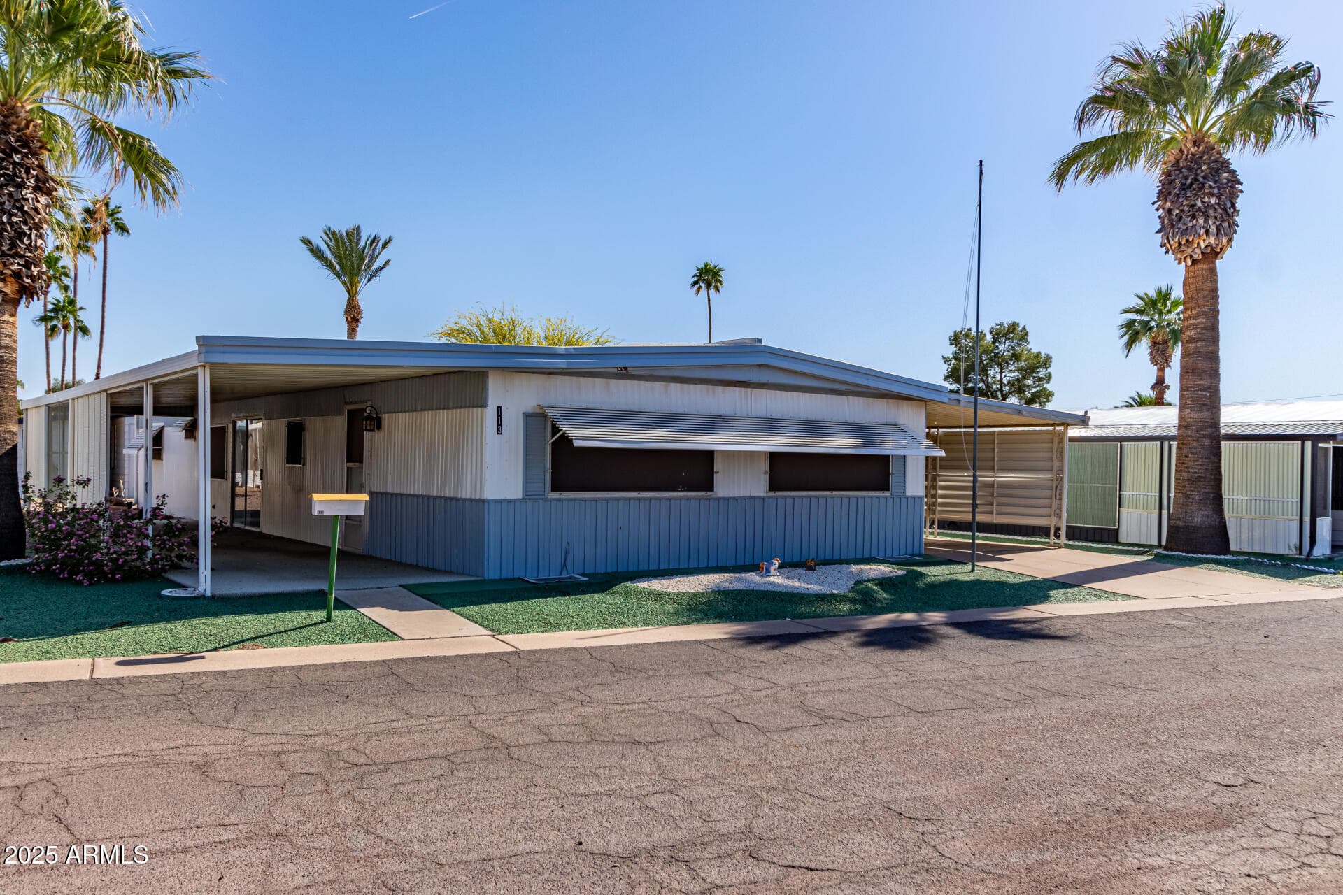120 N VAL VISTA DR - Photo 3