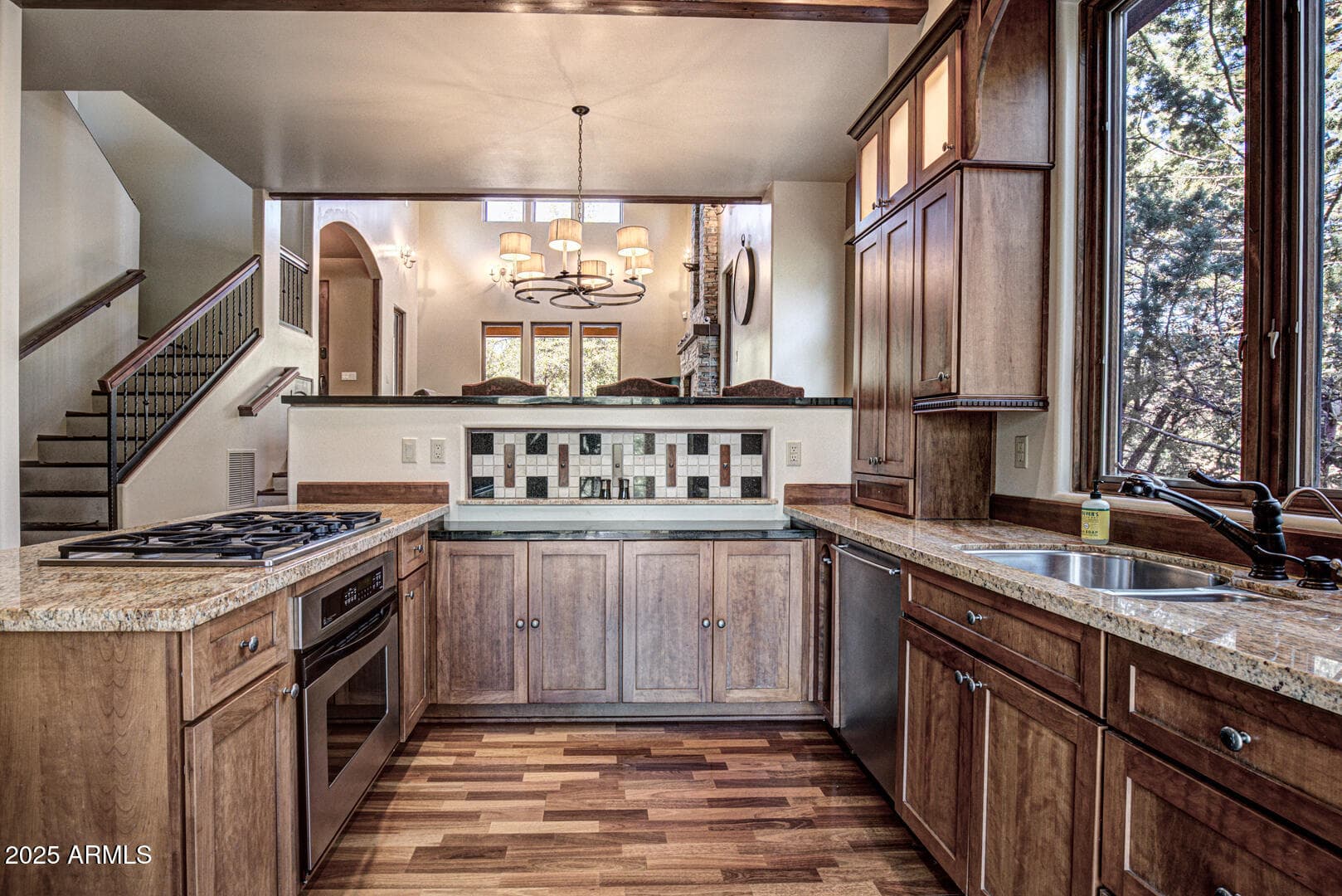 500 N GRAPEVINE DR - See more photos