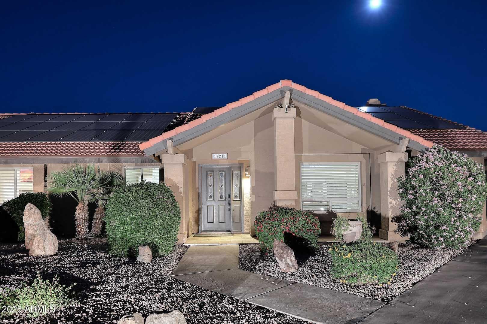 17211 N 58th St — photo 1