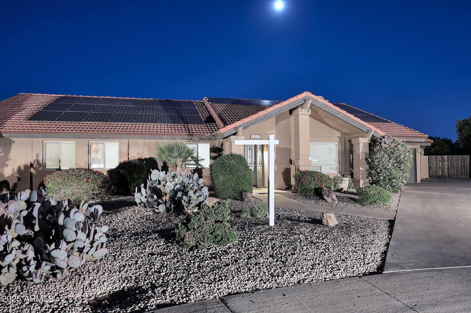 17211 N 58th St — photo 2