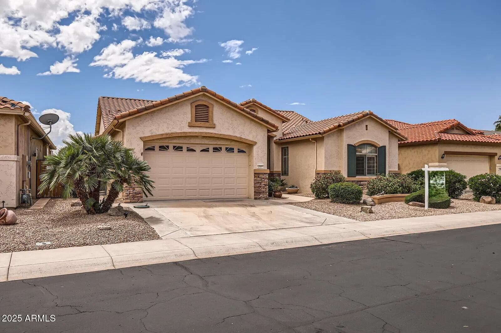 17951 W SAMMY WAY - Photo 2