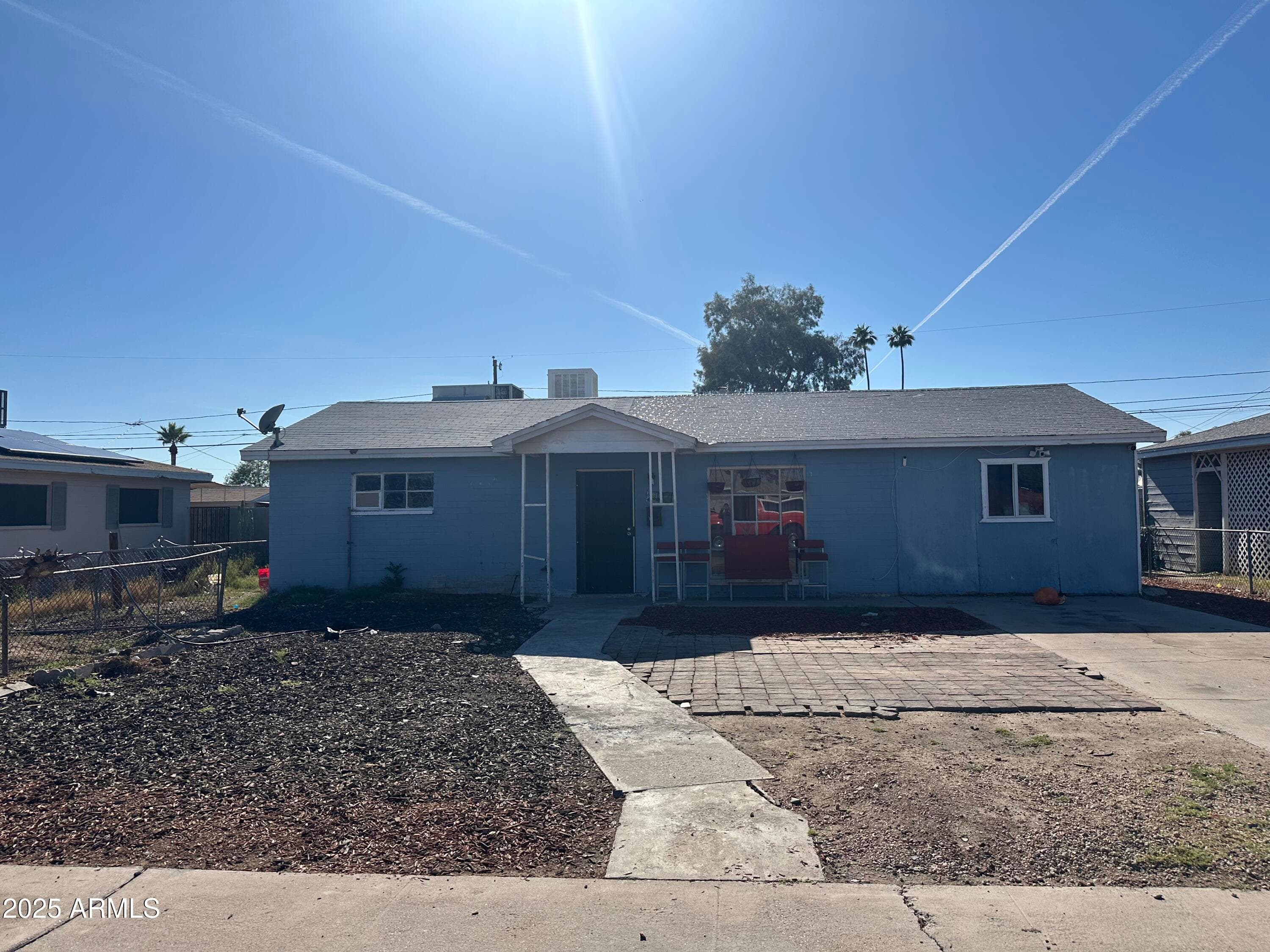 4406 N 30 Dr — photo 1