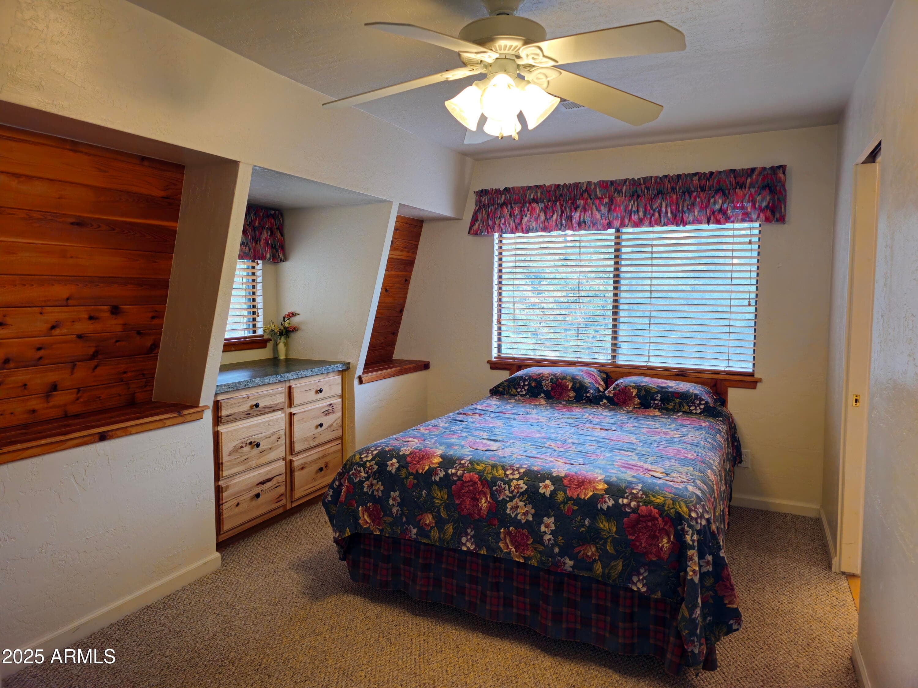 134 E BELLUZZI BLVD - See more photos