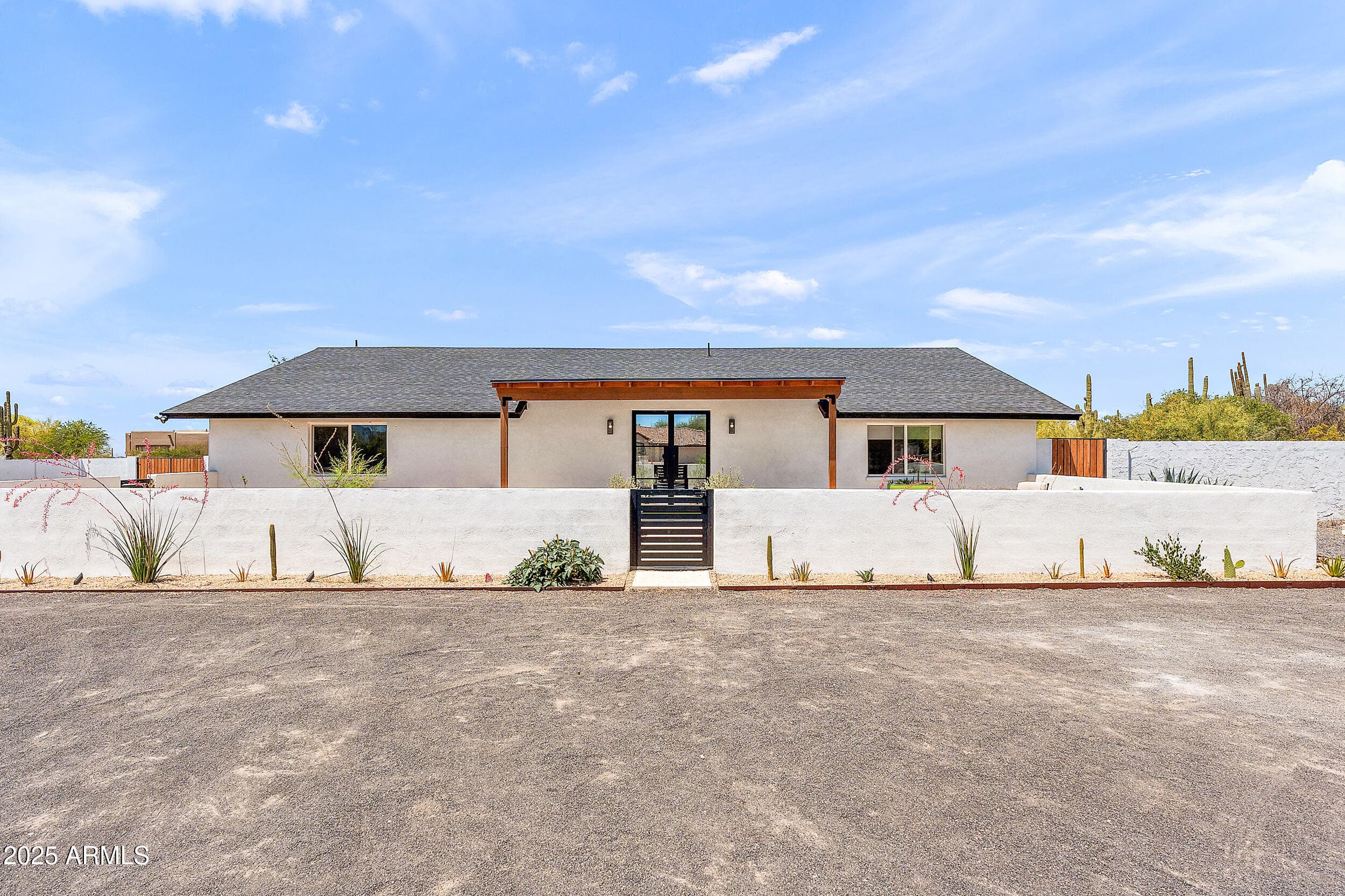 26626 N 70th Pl — photo 2