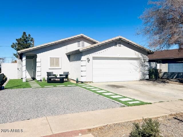 6128 W Palmaire Ave — photo 2