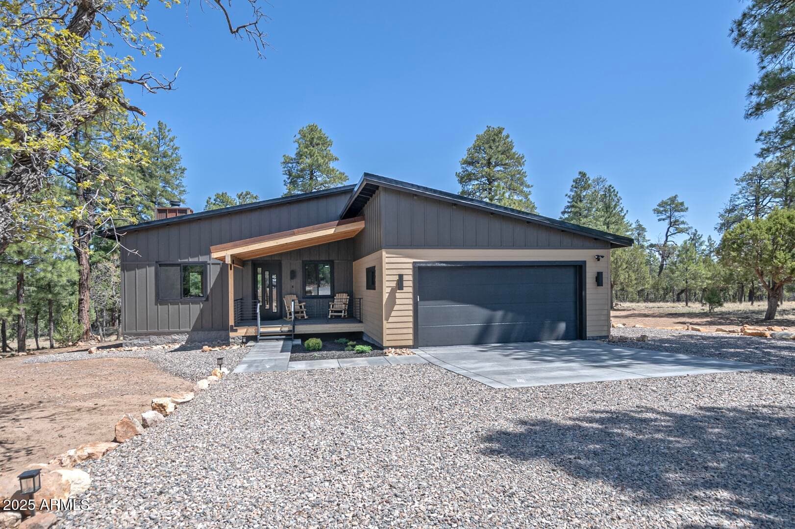 2965 Eagle Ridge Circle — photo 1