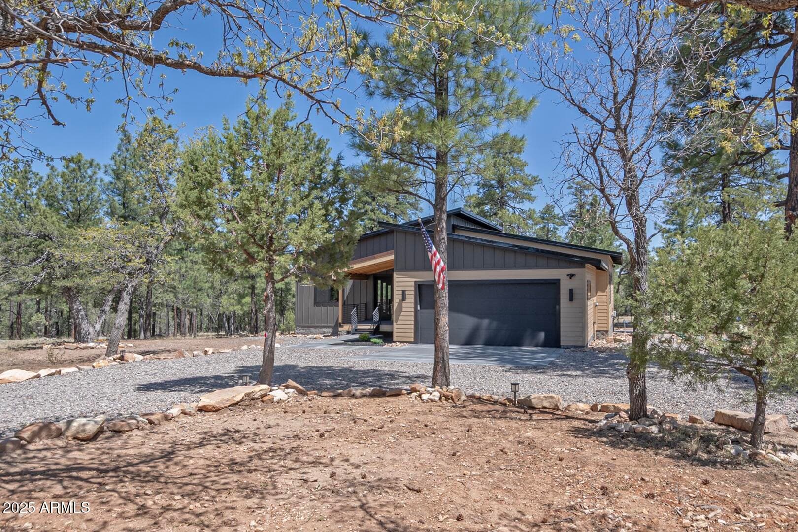 2965 Eagle Ridge Circle — photo 2
