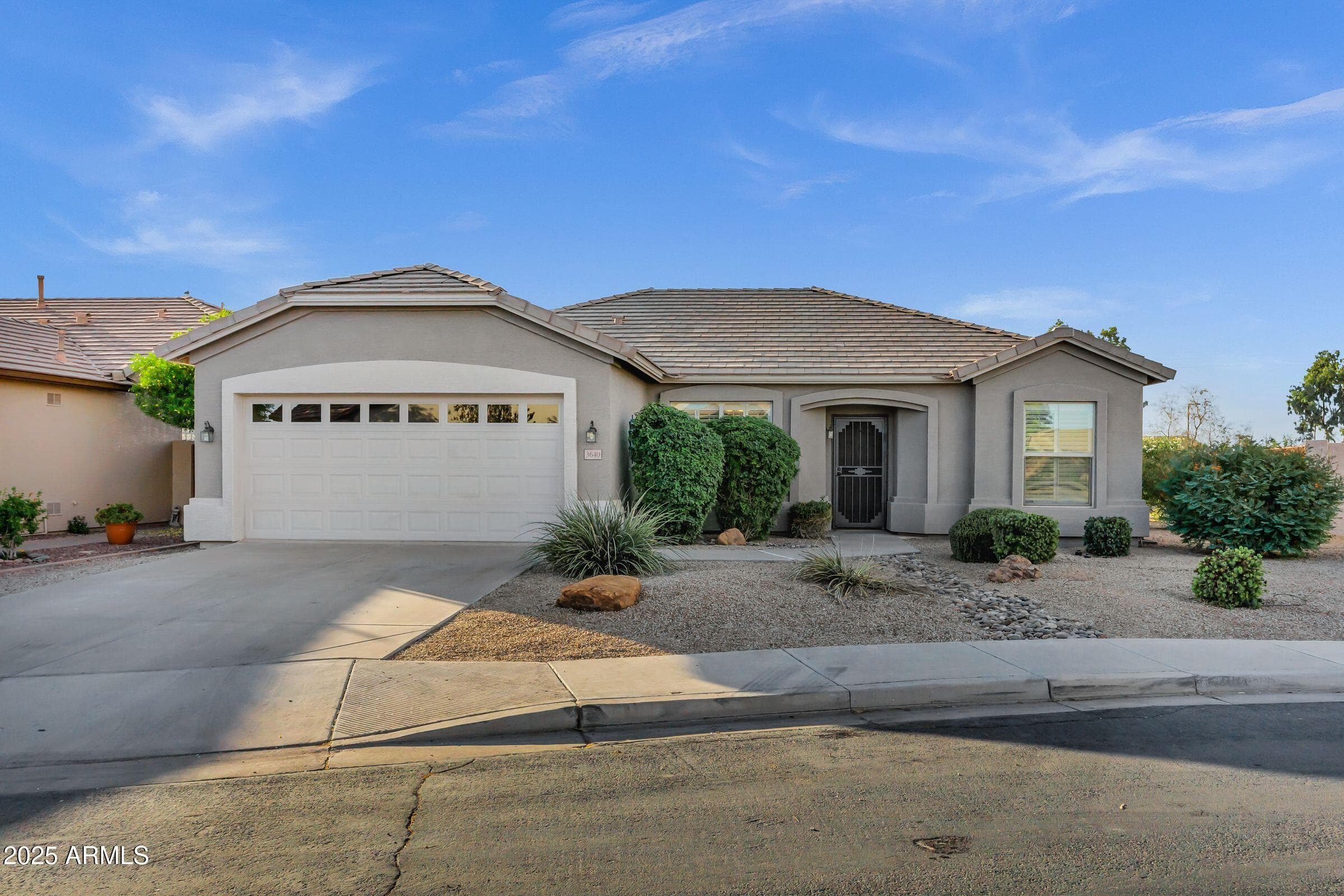 3640 E TORREY PINES LN - Photo 1