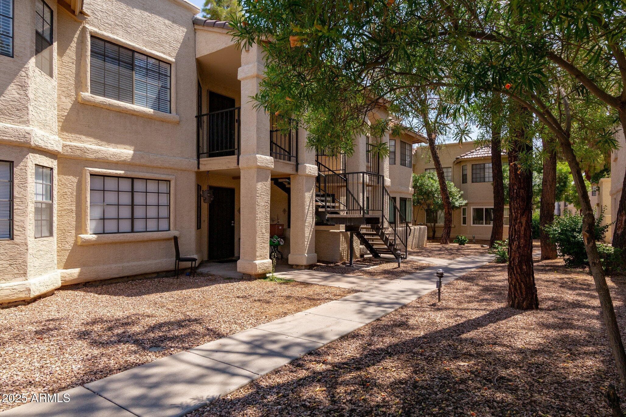 925 S Longmore -- 201 — photo 2