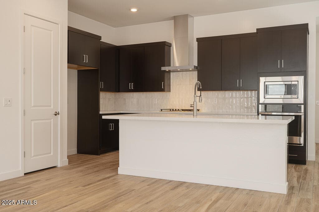 366 E Las Perlas Ln — photo 2