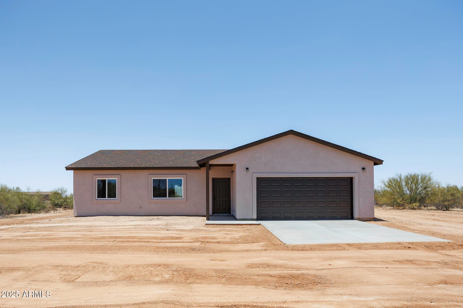 10772 N BIZNAGA ST - Photo 3
