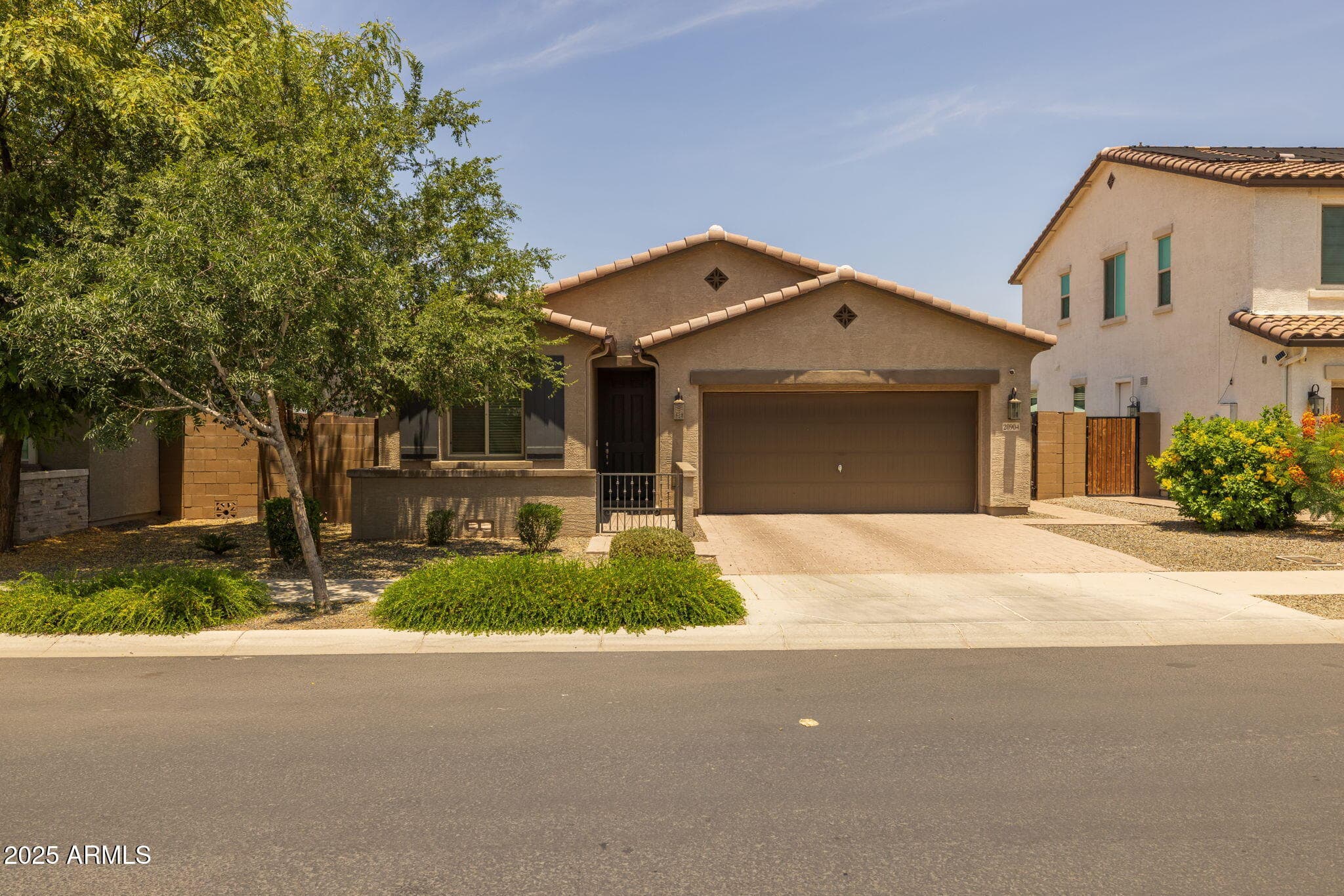 20904 E Swan Dr — photo 1