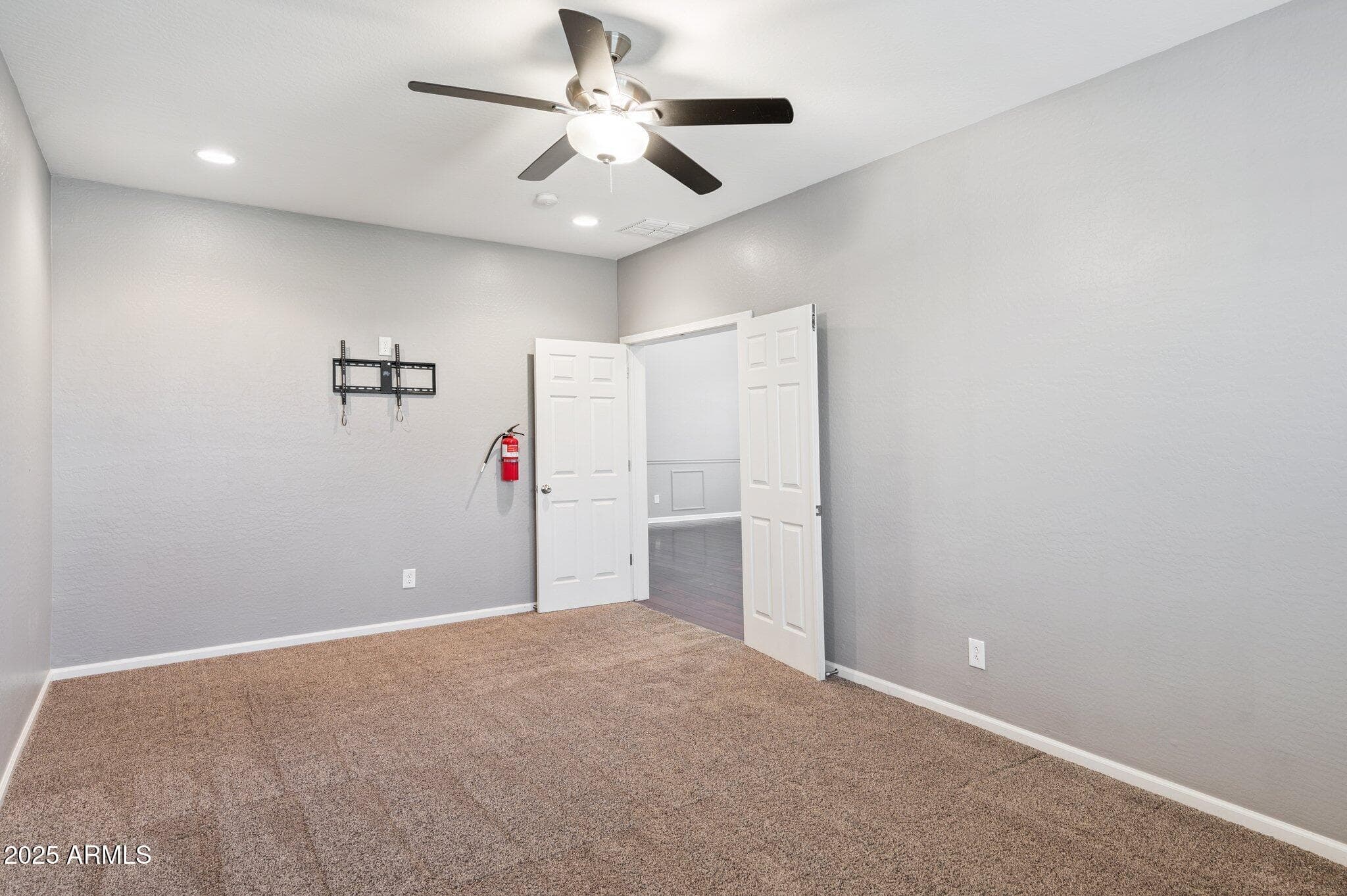 20226 N MADISON DR - Photo 5