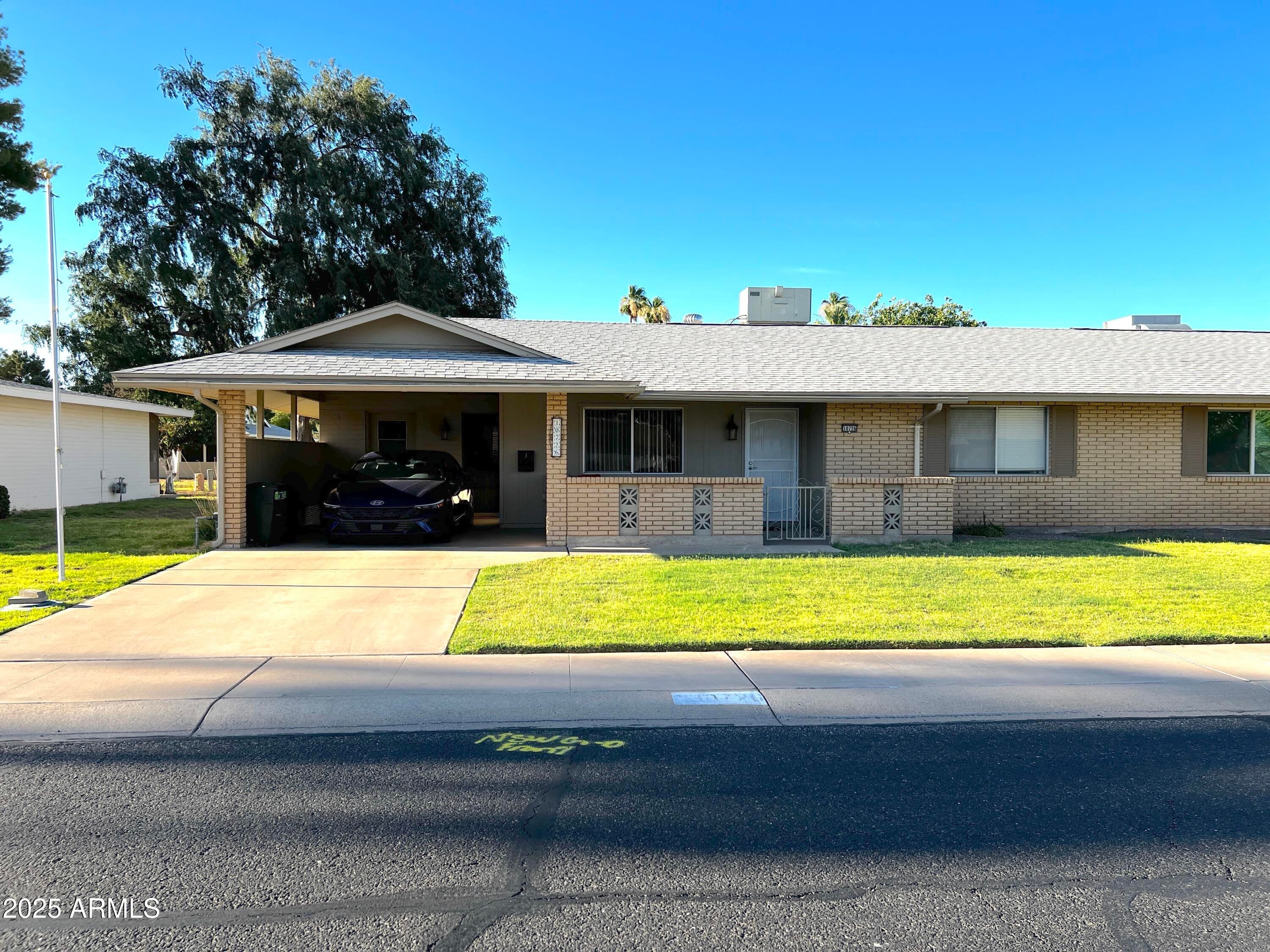 10726 W Kelso Dr — photo 1