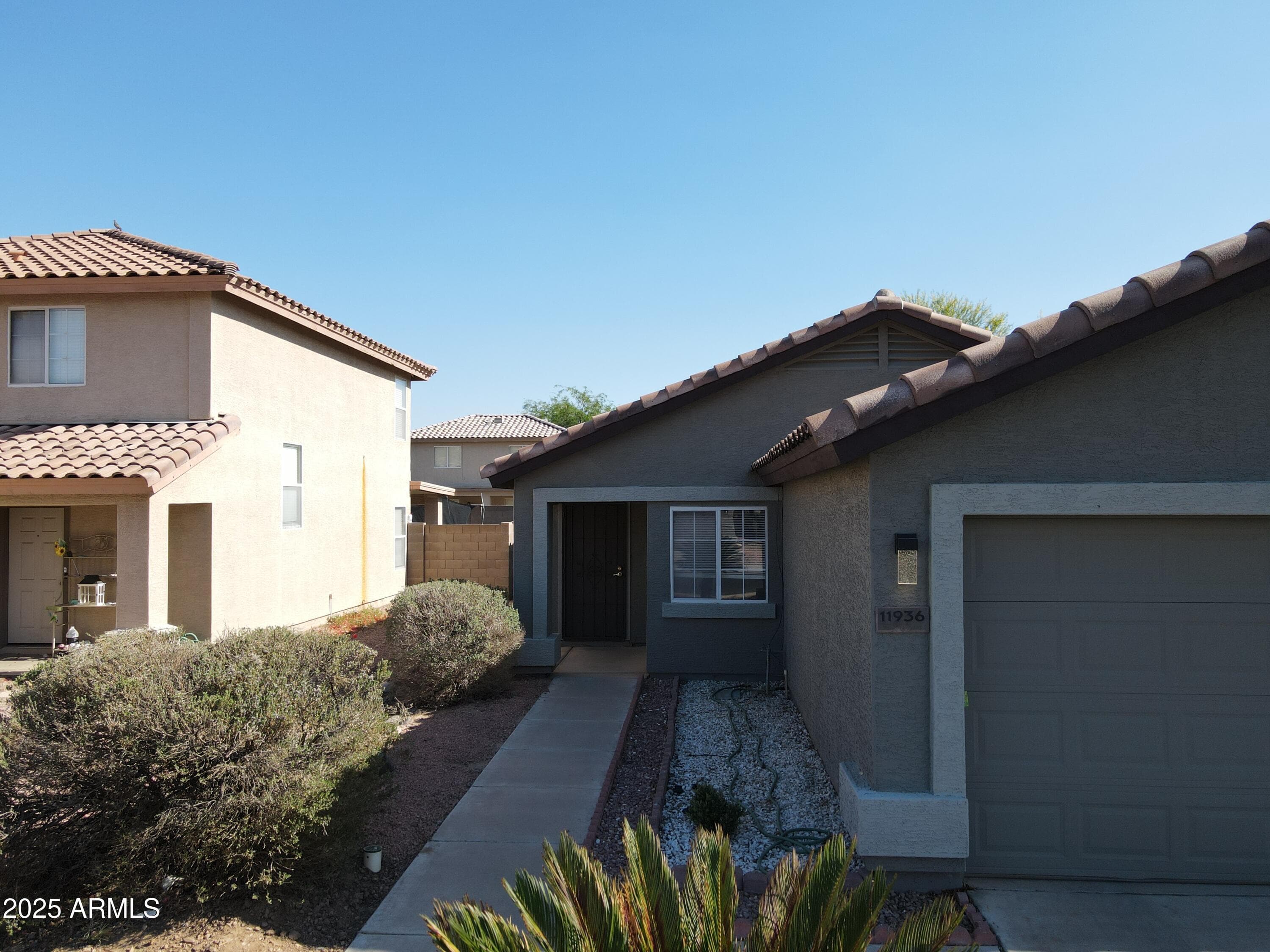 11936 W Charter Oak Rd — photo 2