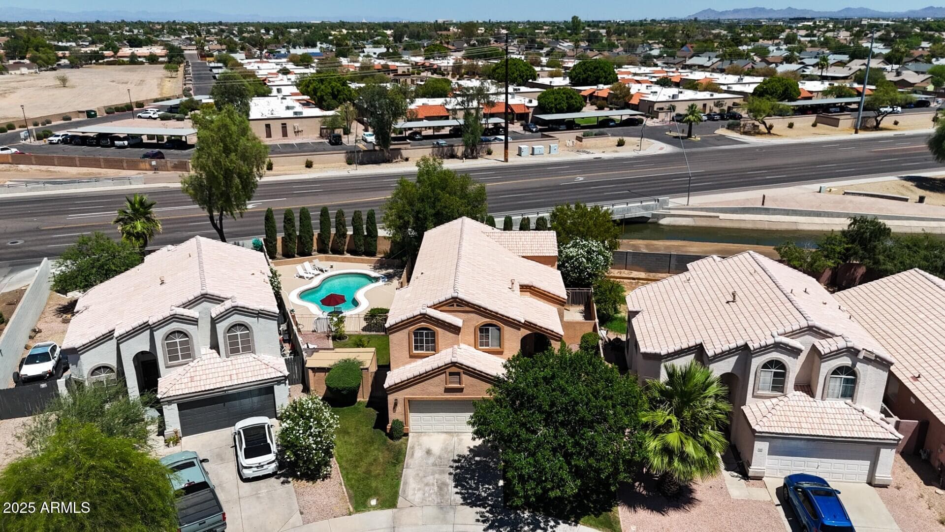 111 N Soho Pl — photo 45