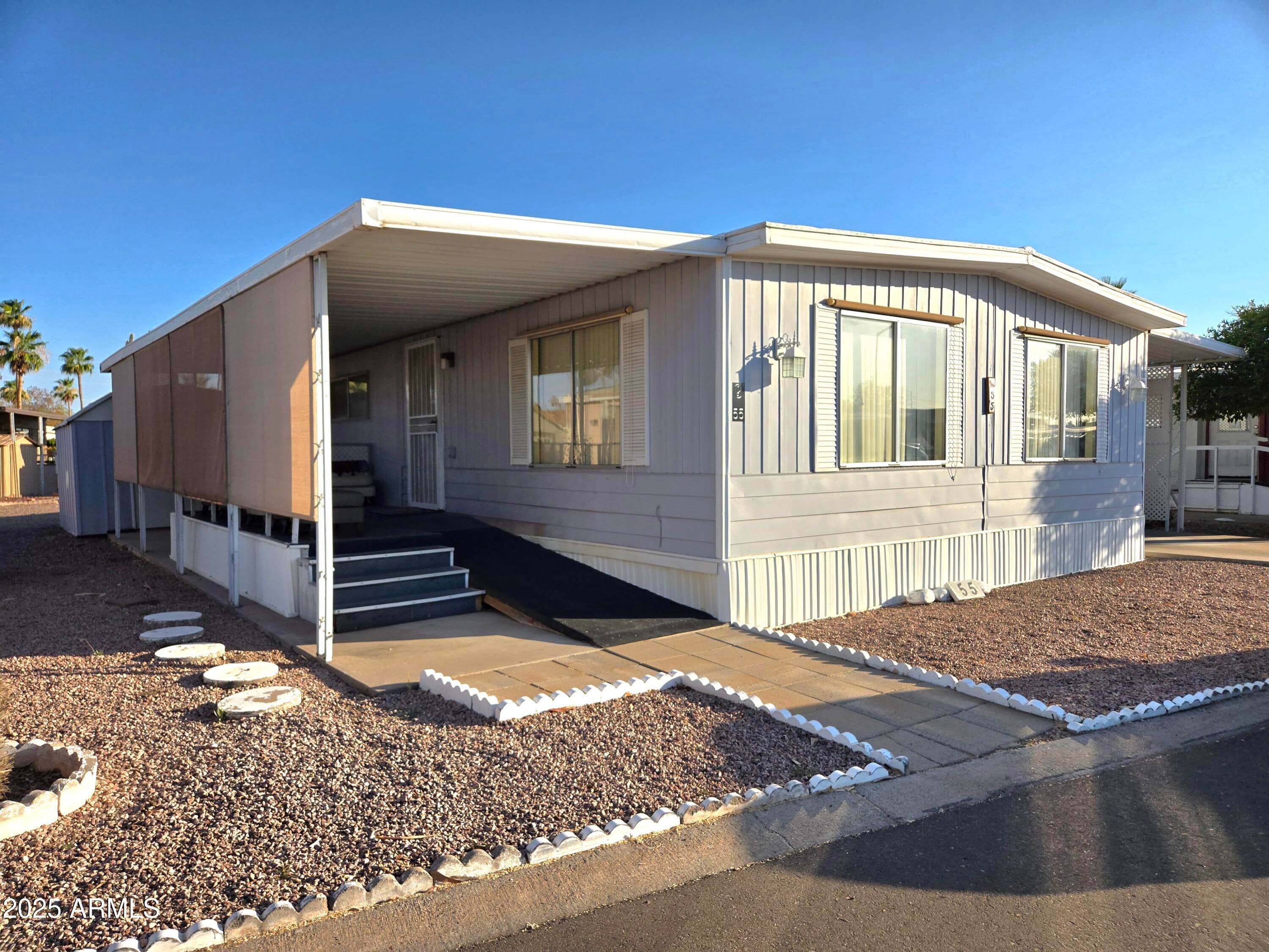2727 E UNIVERSITY DR - Photo 2