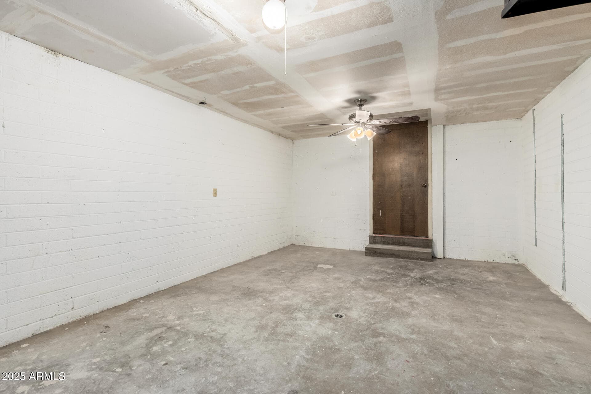 490 S NINTH ST - Photo 45