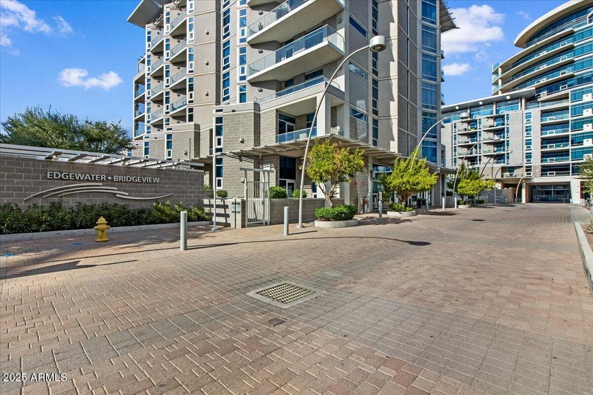120 E Rio Salado E Parkway 102 — photo 1