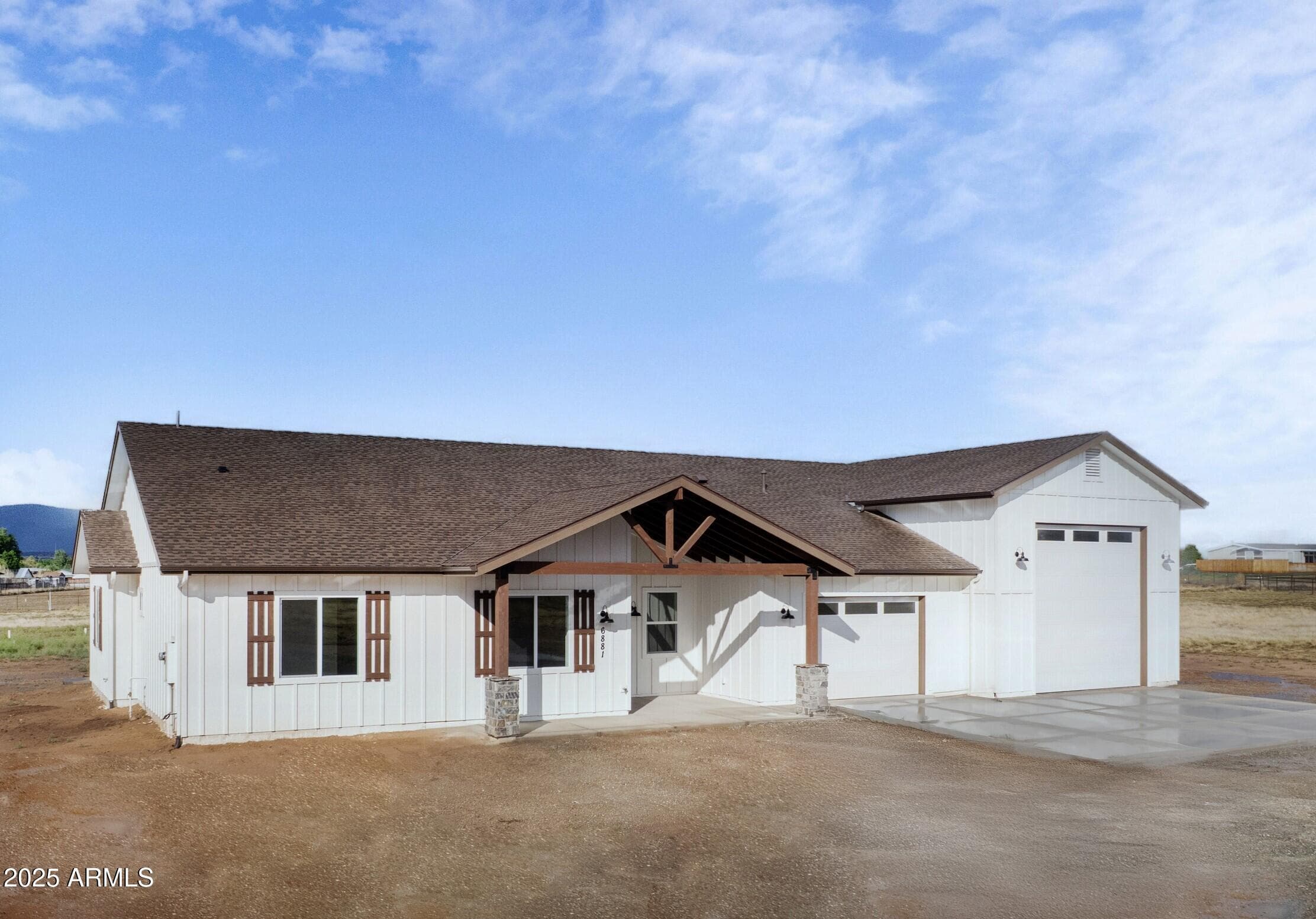 6881 E Bourbon Way — photo 1