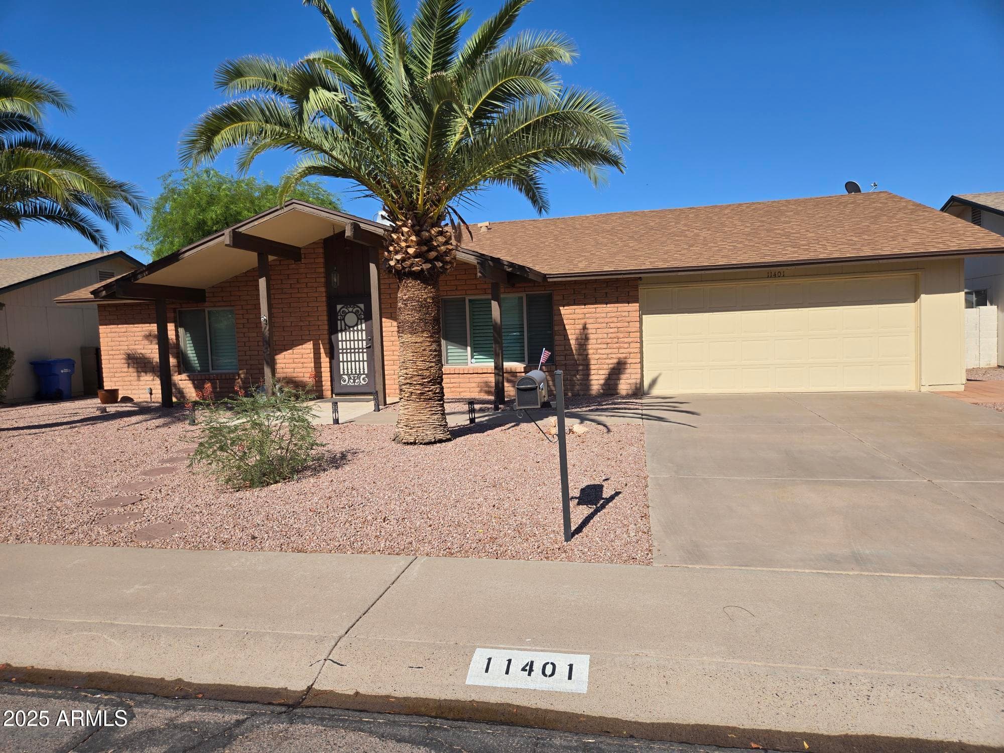 11401 S Shoshoni Dr — photo 2