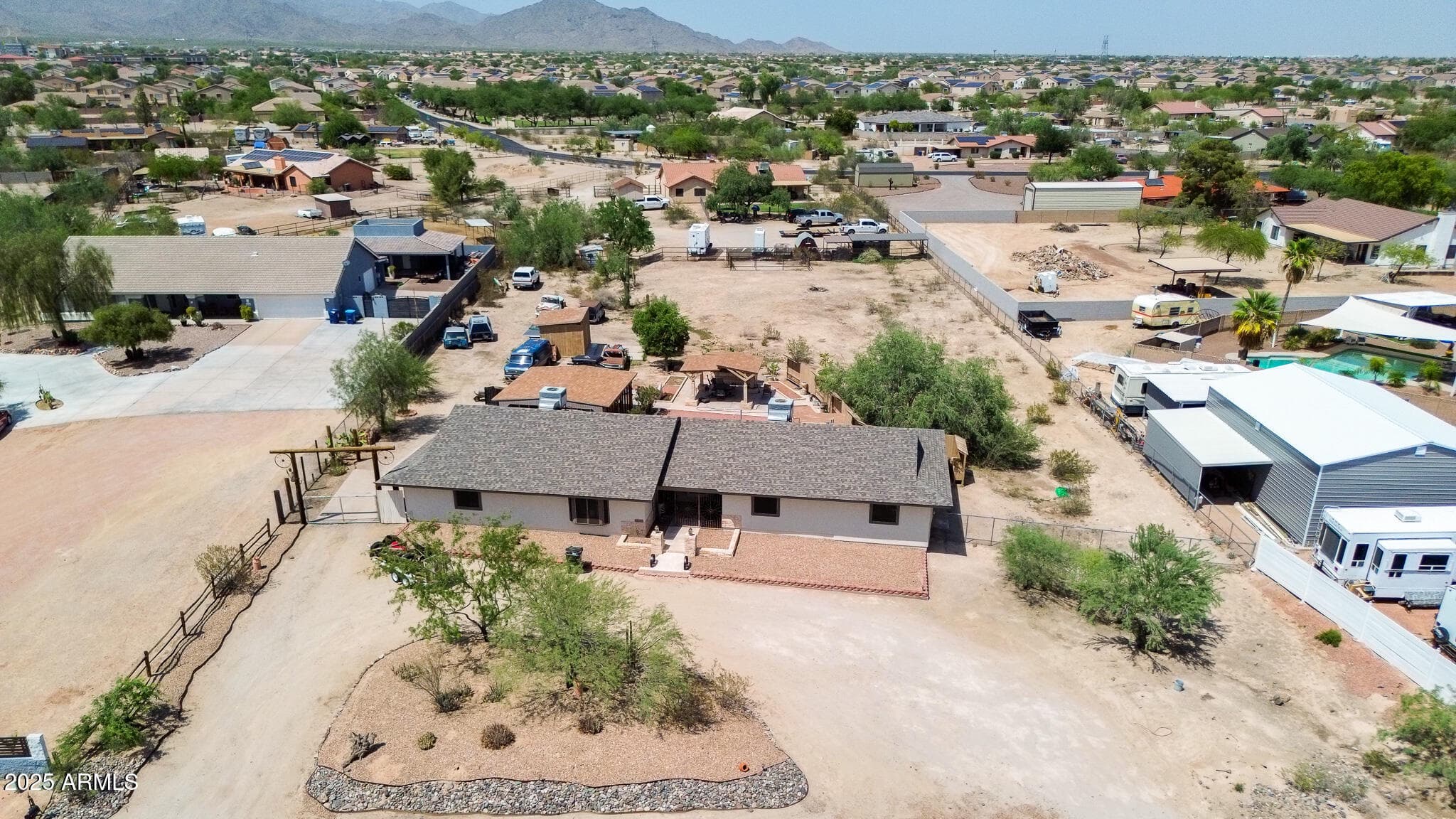 23332 W WATKINS ST - Photo 3