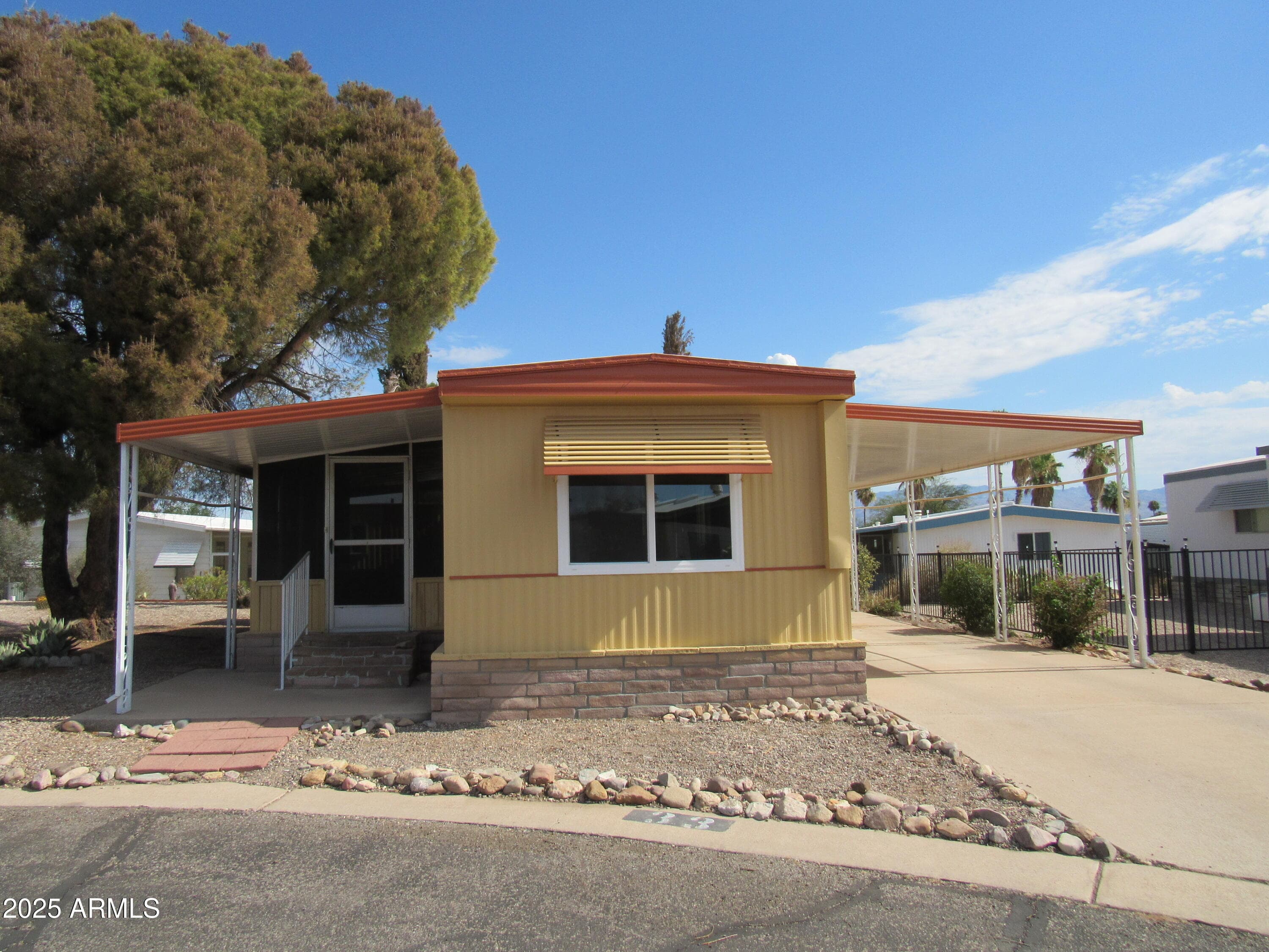 3411 S Camino Seco Way 33 — photo 2
