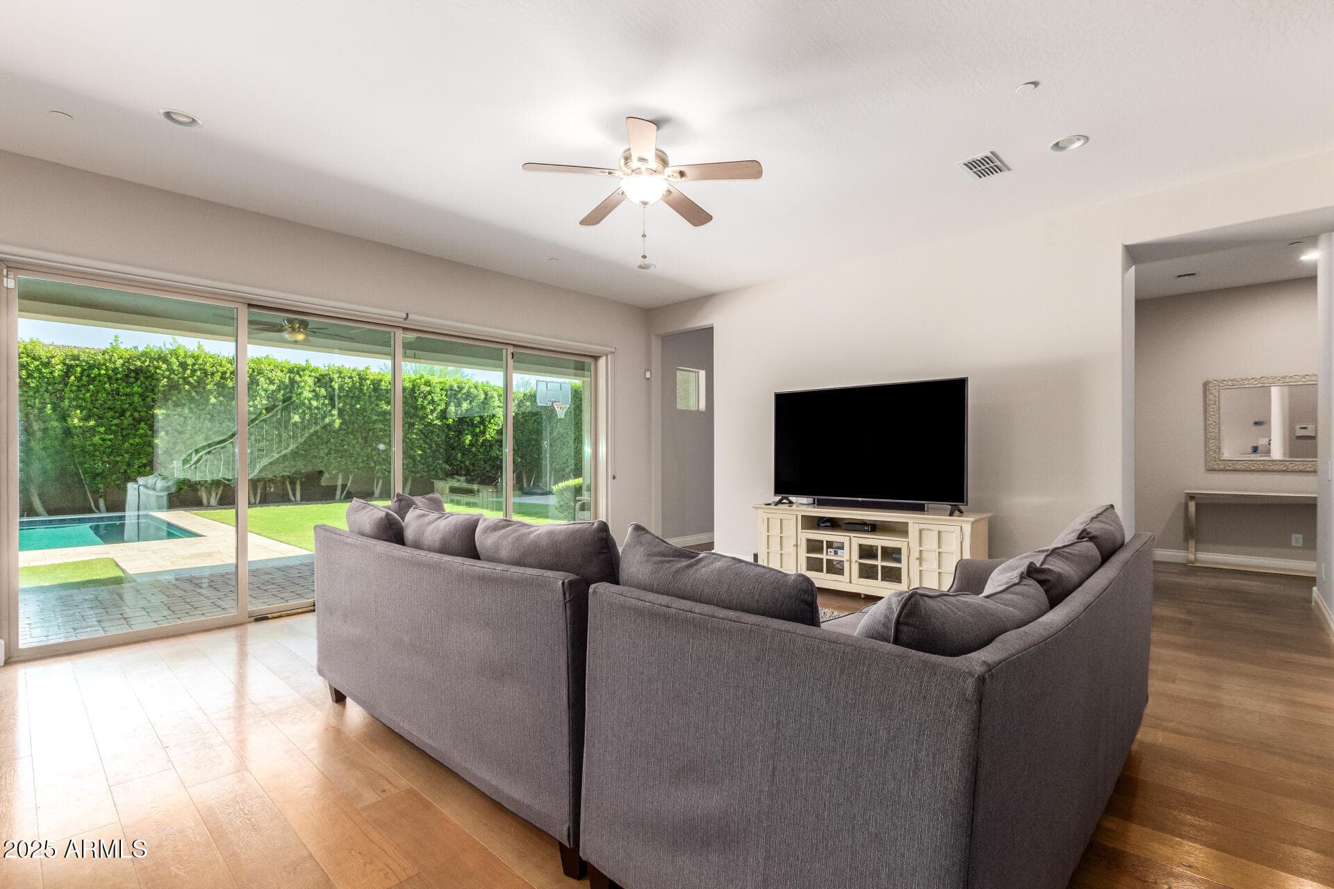 10143 W EL CORTEZ PL - Photo 4