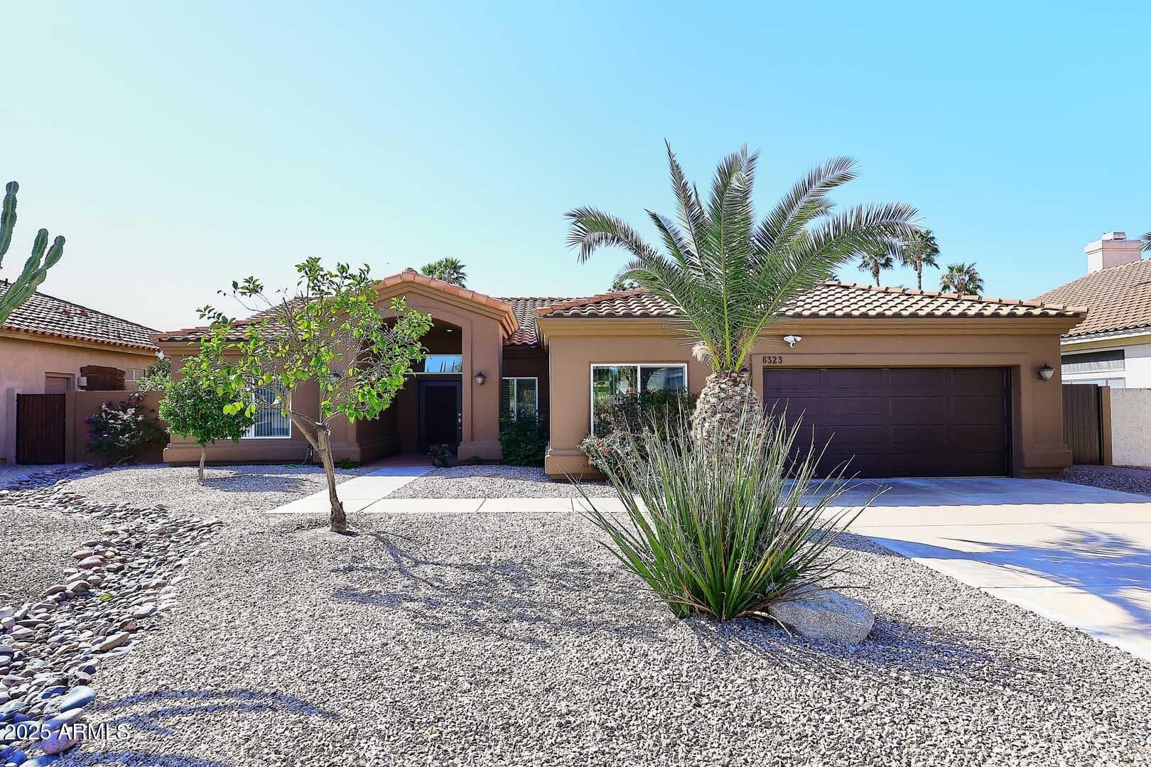 6323 E Nisbet Rd — photo 1