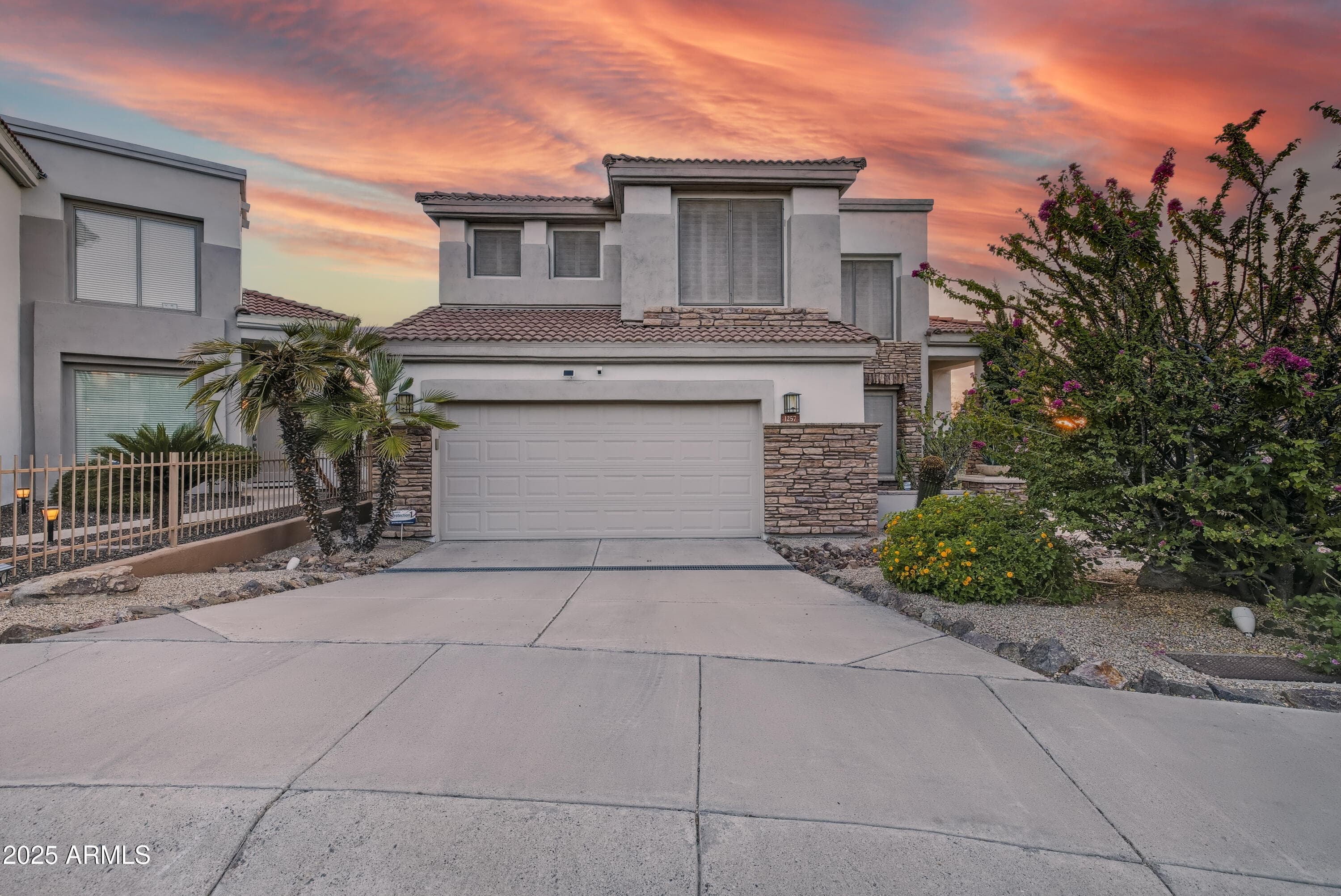 1257 E Voltaire Ave * — photo 1