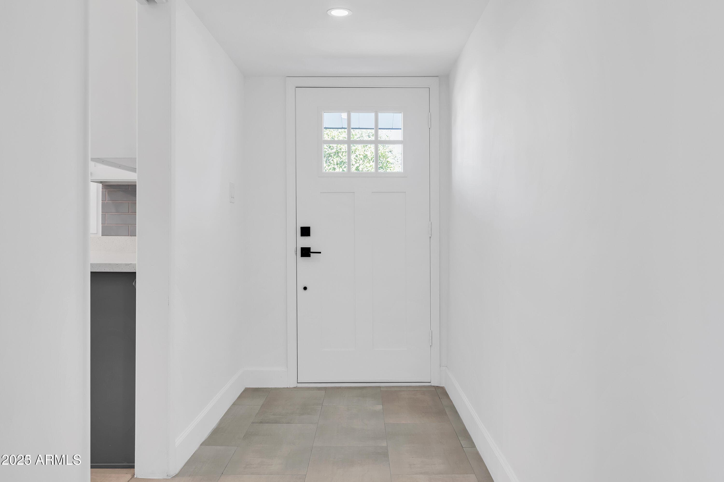 1107 E Marlette Ave — photo 2