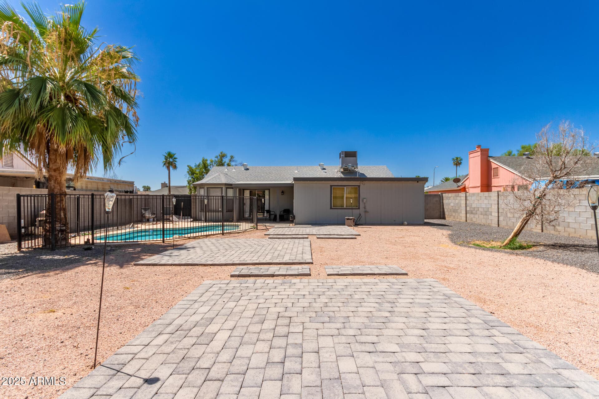 7748 W Minnezona Ave — photo 35