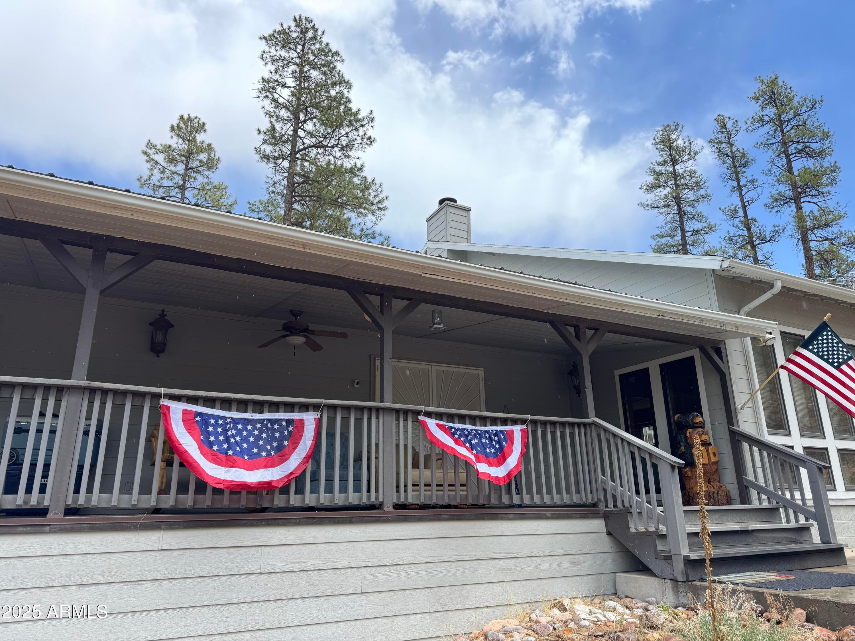 1905 Green Valley Rd — photo 1