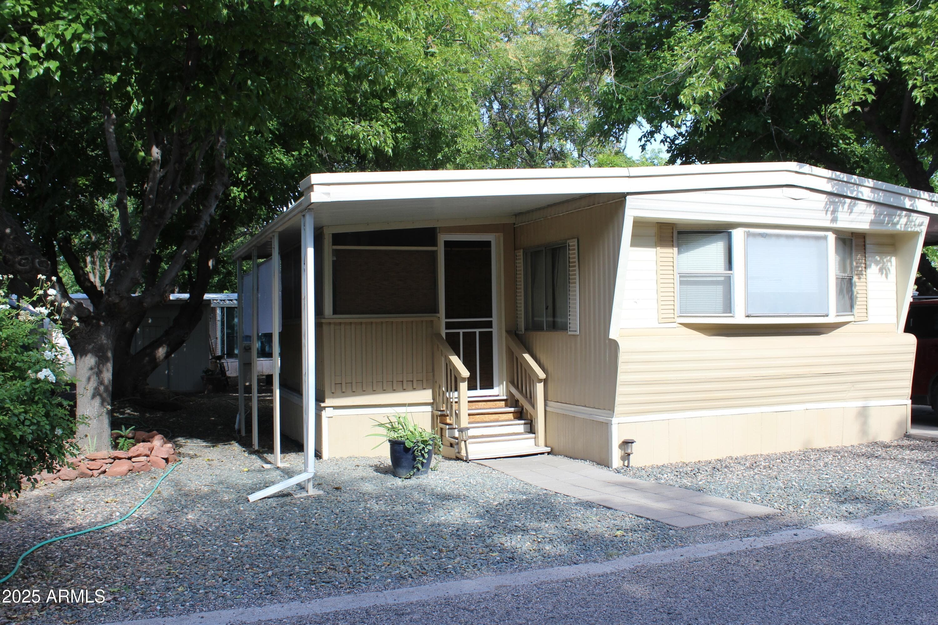 1630 E COCONINO ST - Photo 1