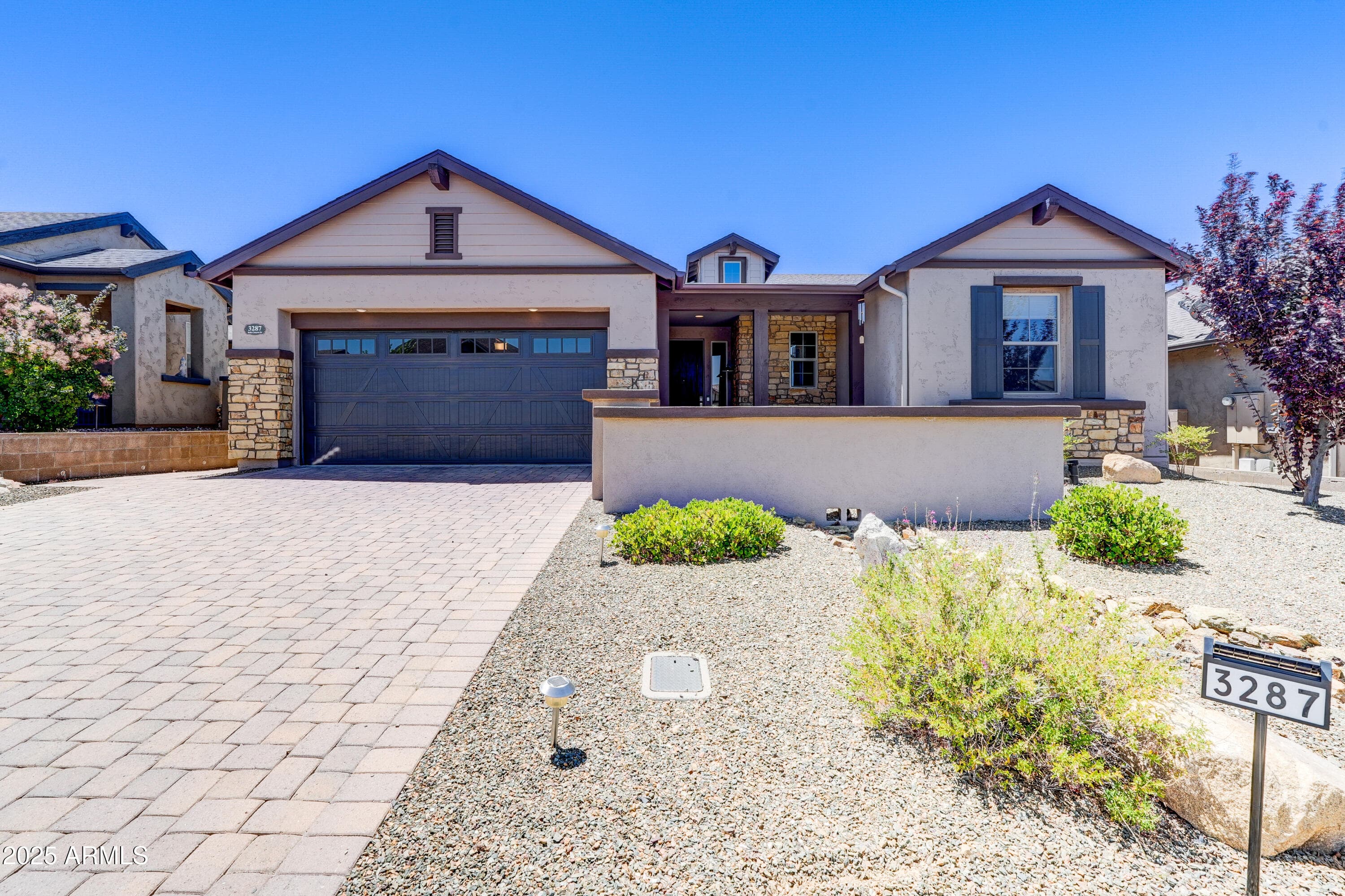 3287 Dells Canyon Dr — photo 1