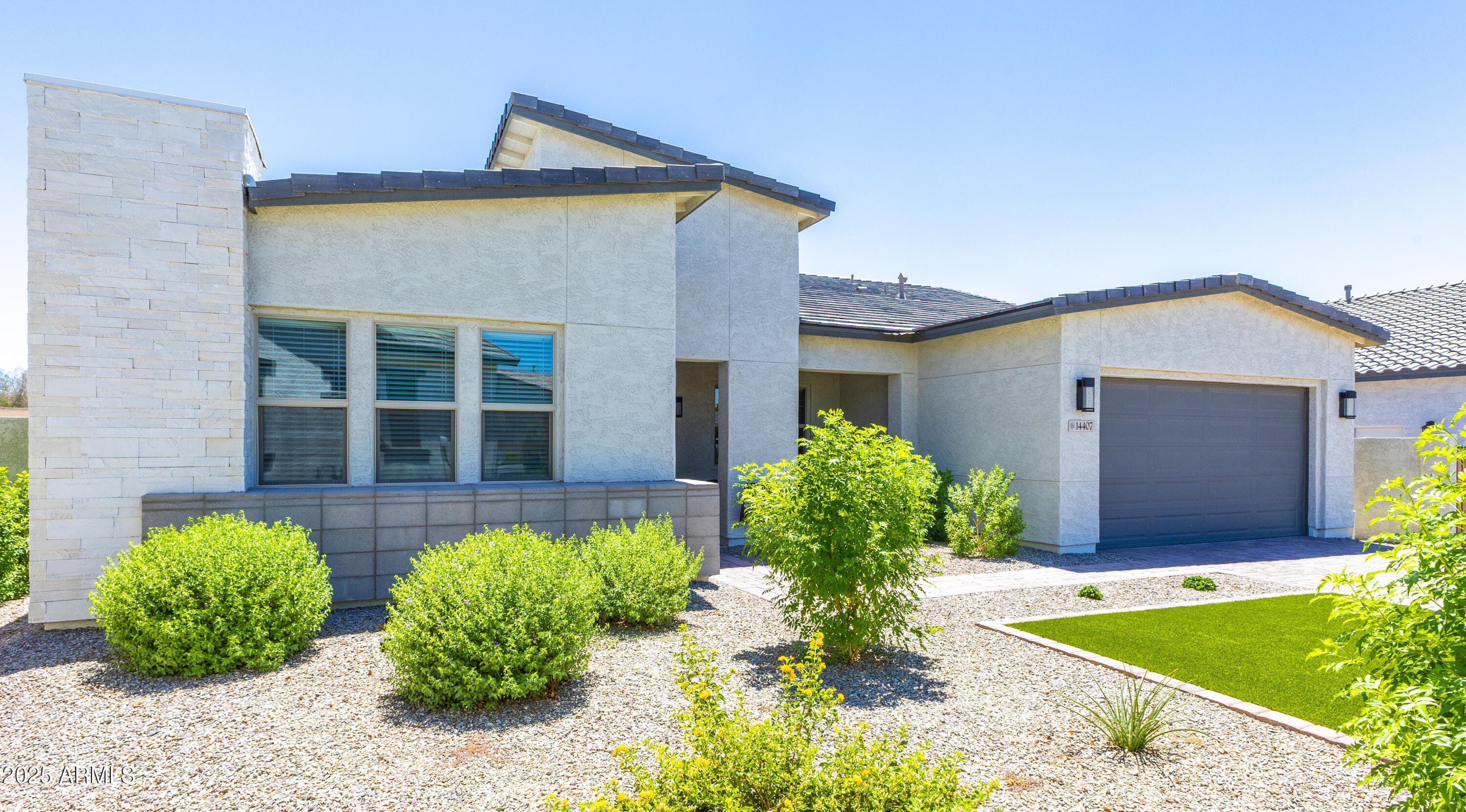 14407 N 75th Dr — photo 2